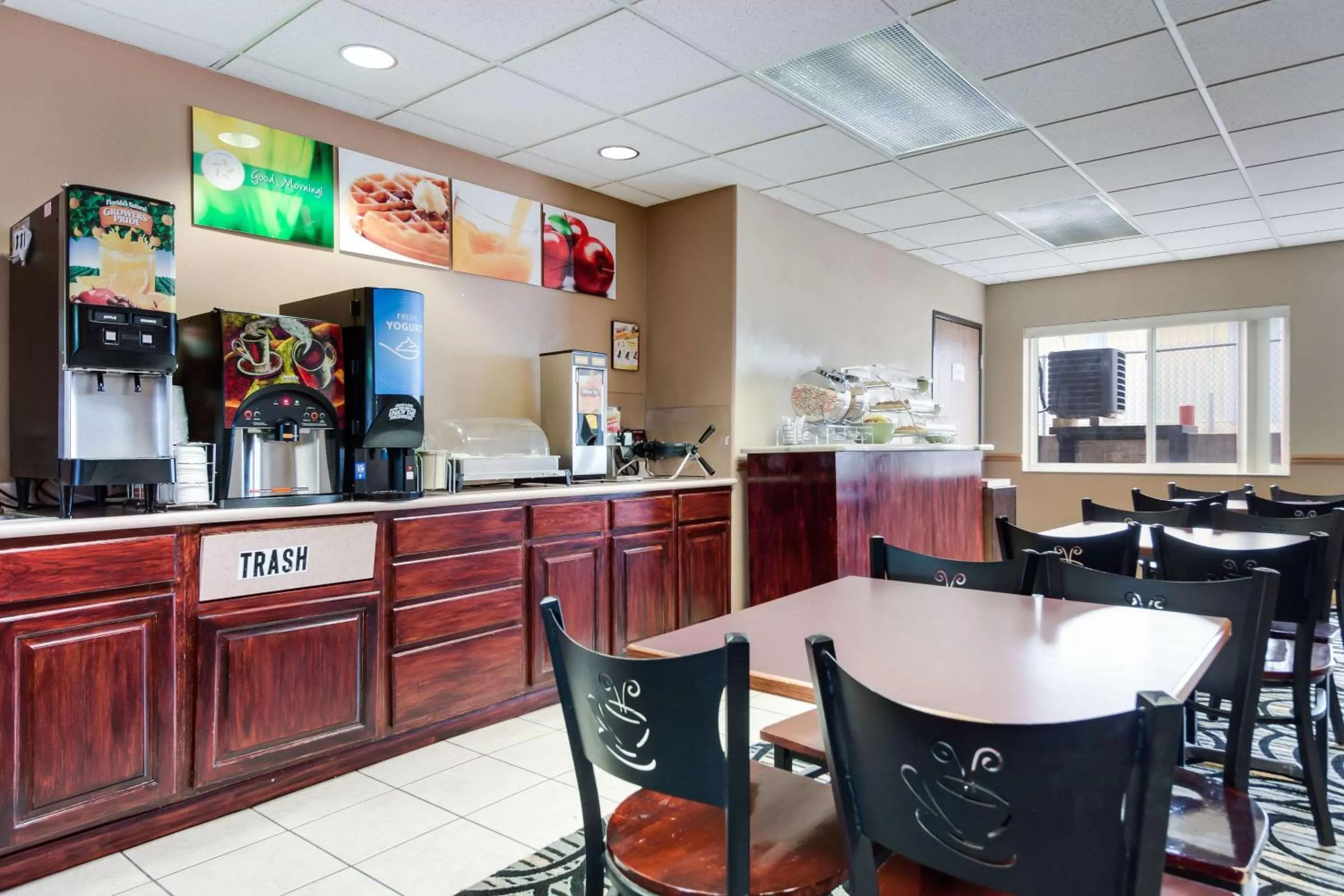Restaurant/places to eat in Quality Inn & Suites McCook