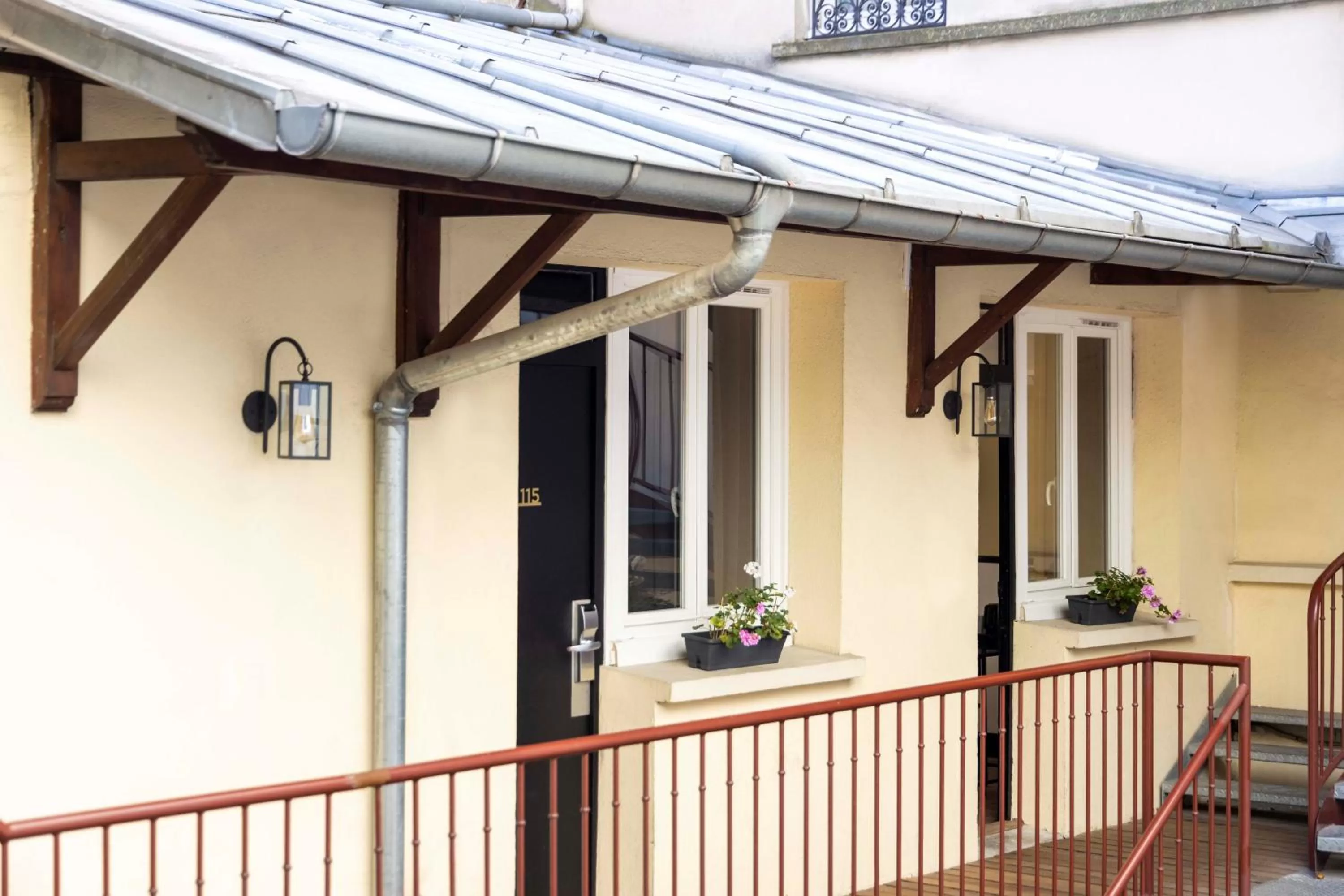 Decorative detail in Hotel de l'Aqueduc