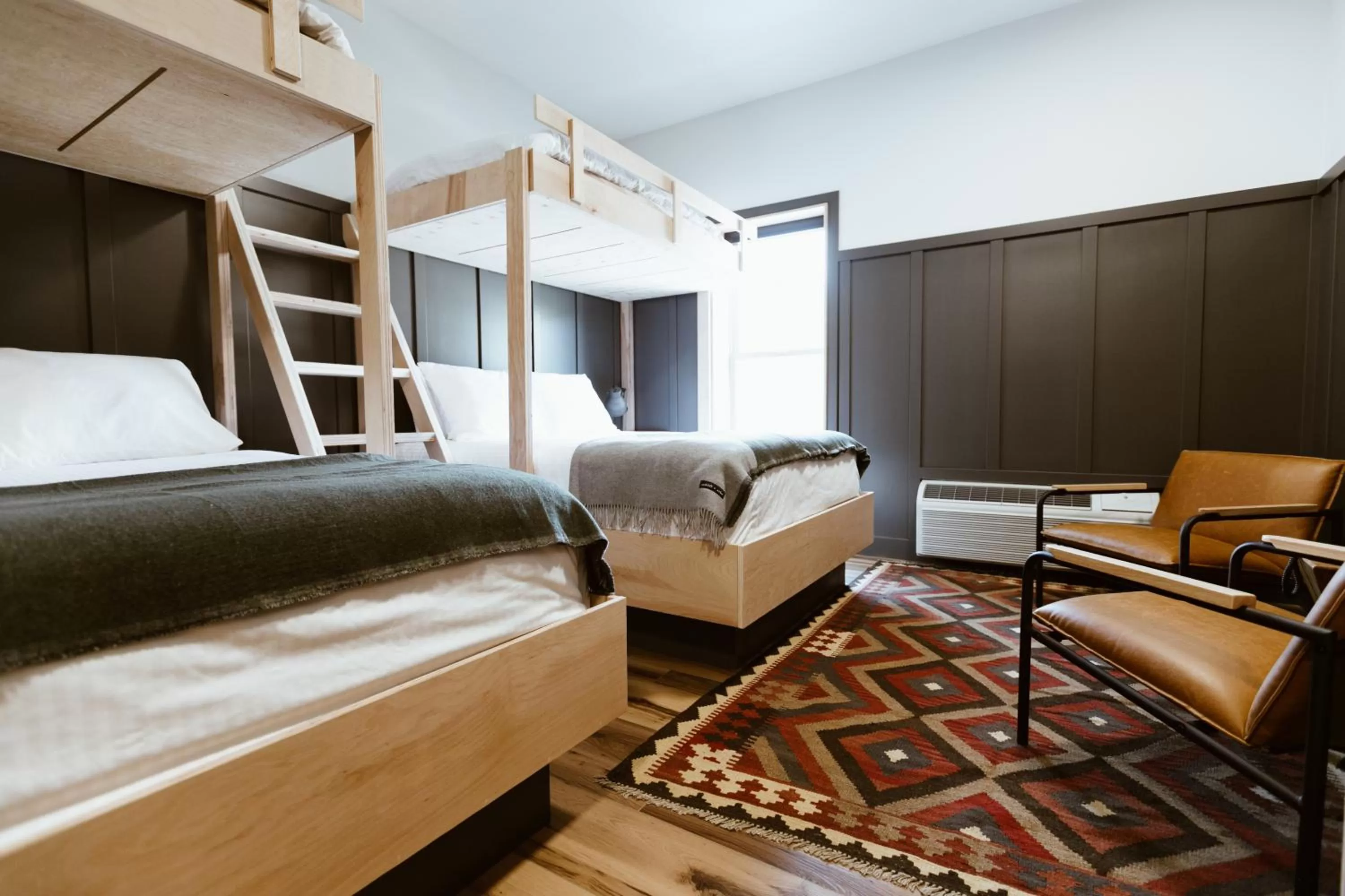 Bed in The Flying Steamshovel Inn