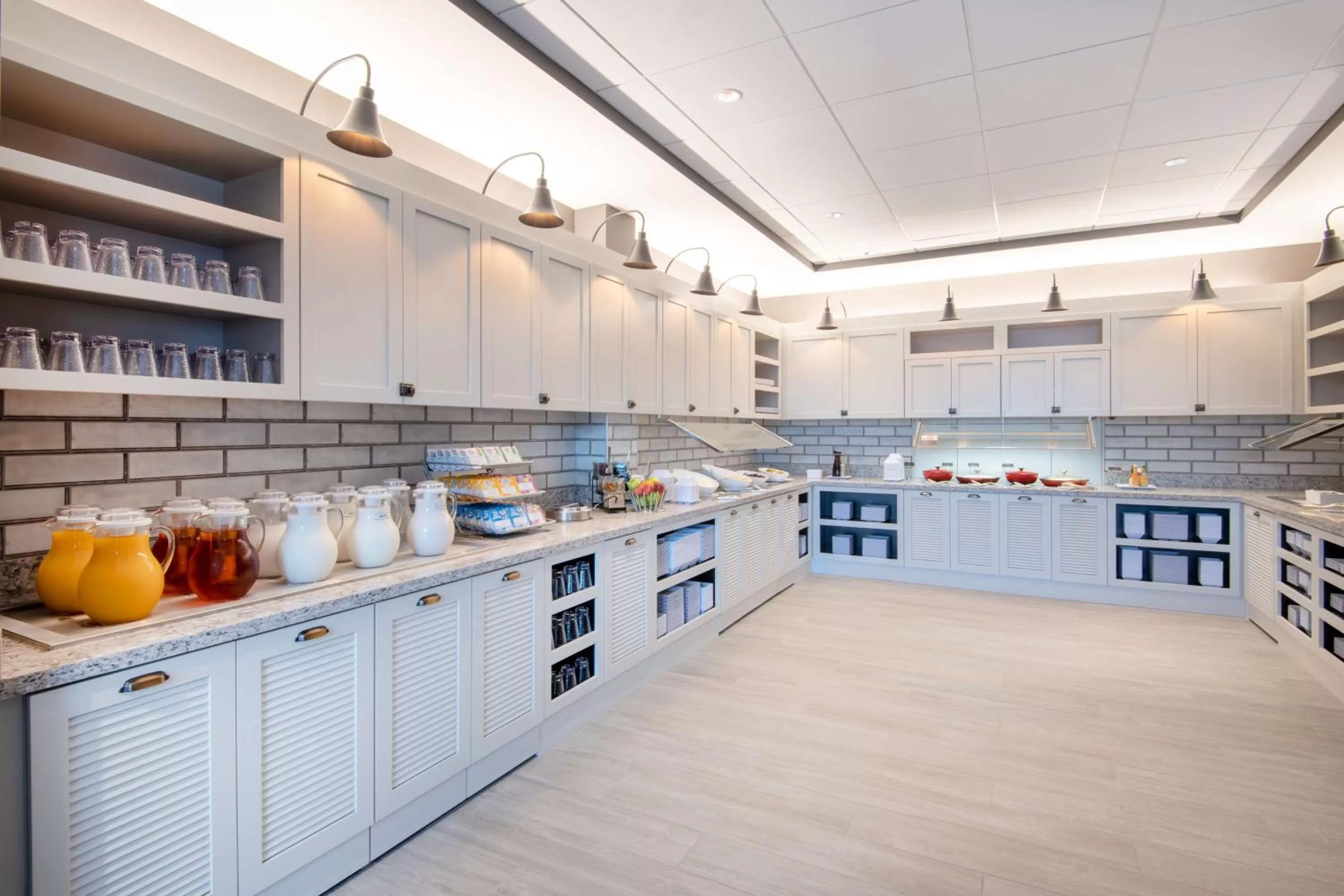 Restaurant/places to eat in Hyatt Place Westminster Denver