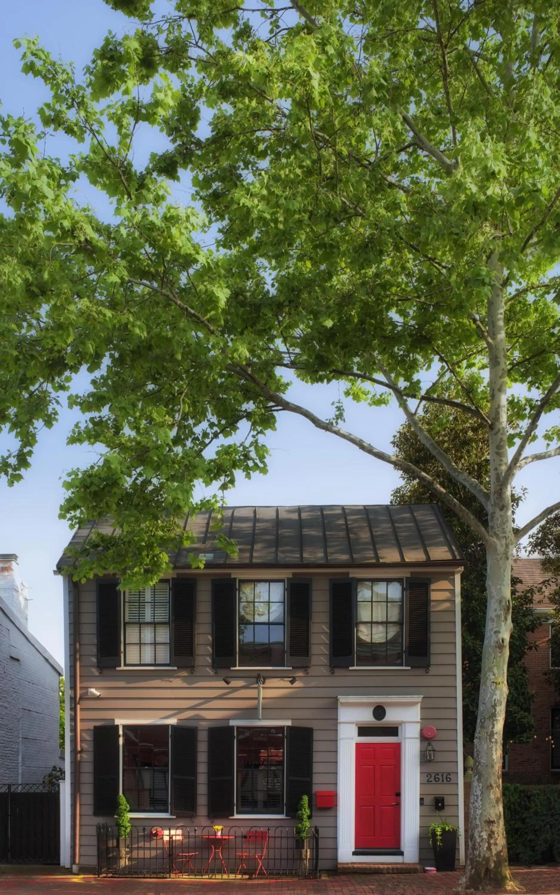 Property building in The Poppy Georgetown Guesthouse and Gardens