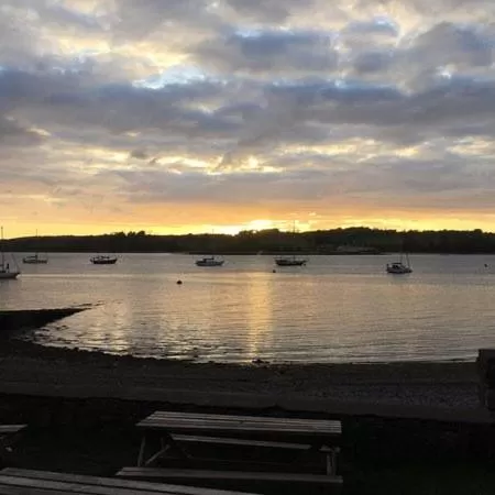 Natural landscape in Garddfon Inn