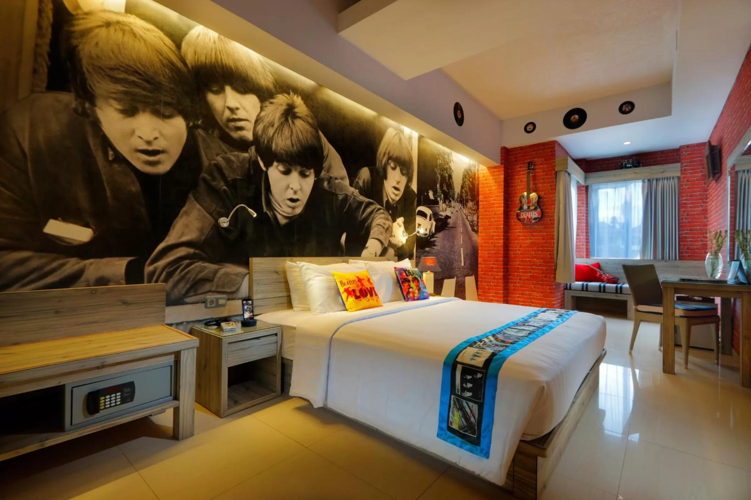 Photo of the whole room, Bed in Rhadana Hotel