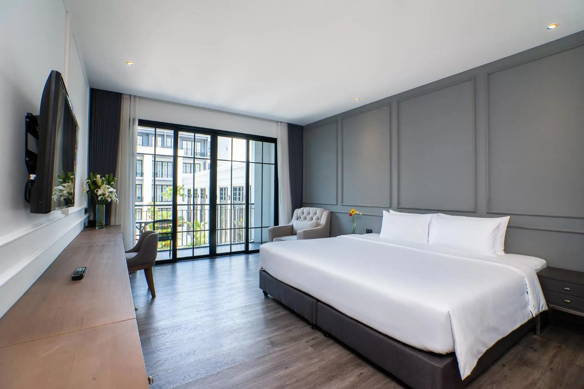 Bed in One Patio Hotel Pattaya - SHA Extra Plus