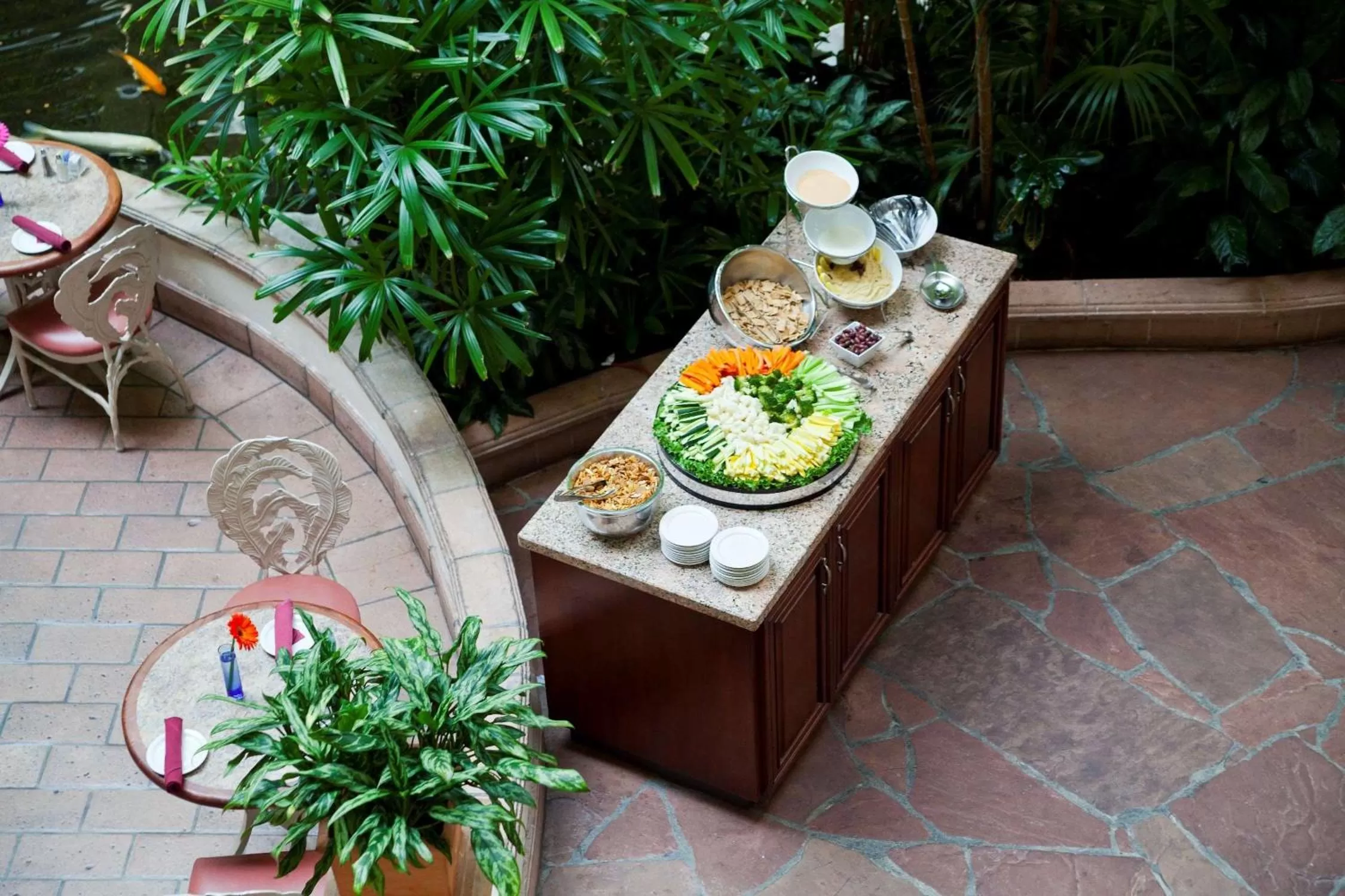 Restaurant/places to eat in Embassy Suites by Hilton Milpitas Silicon Valley