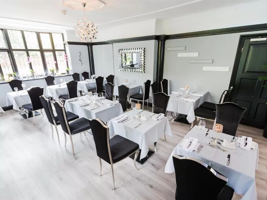 Dining area in Verve Hotel