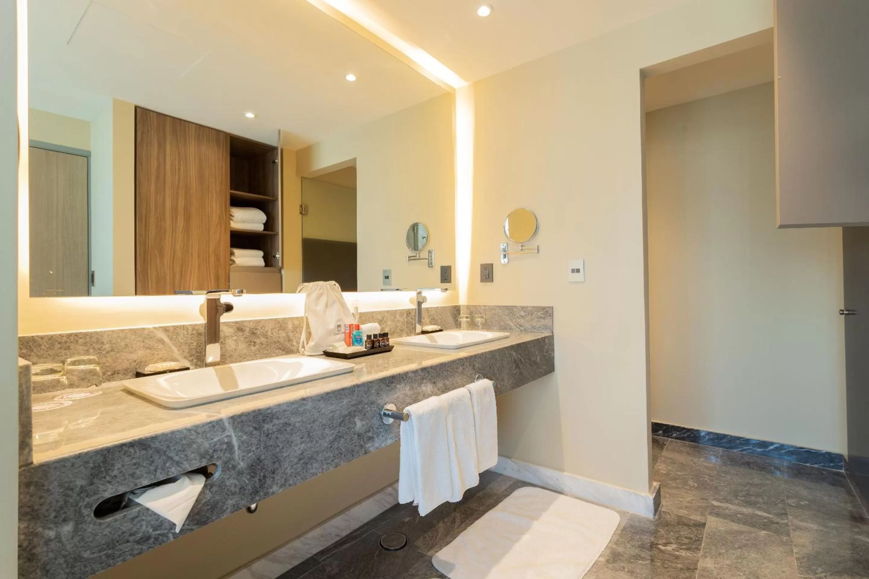 Bathroom in Camino Real Fashion Drive Monterrey