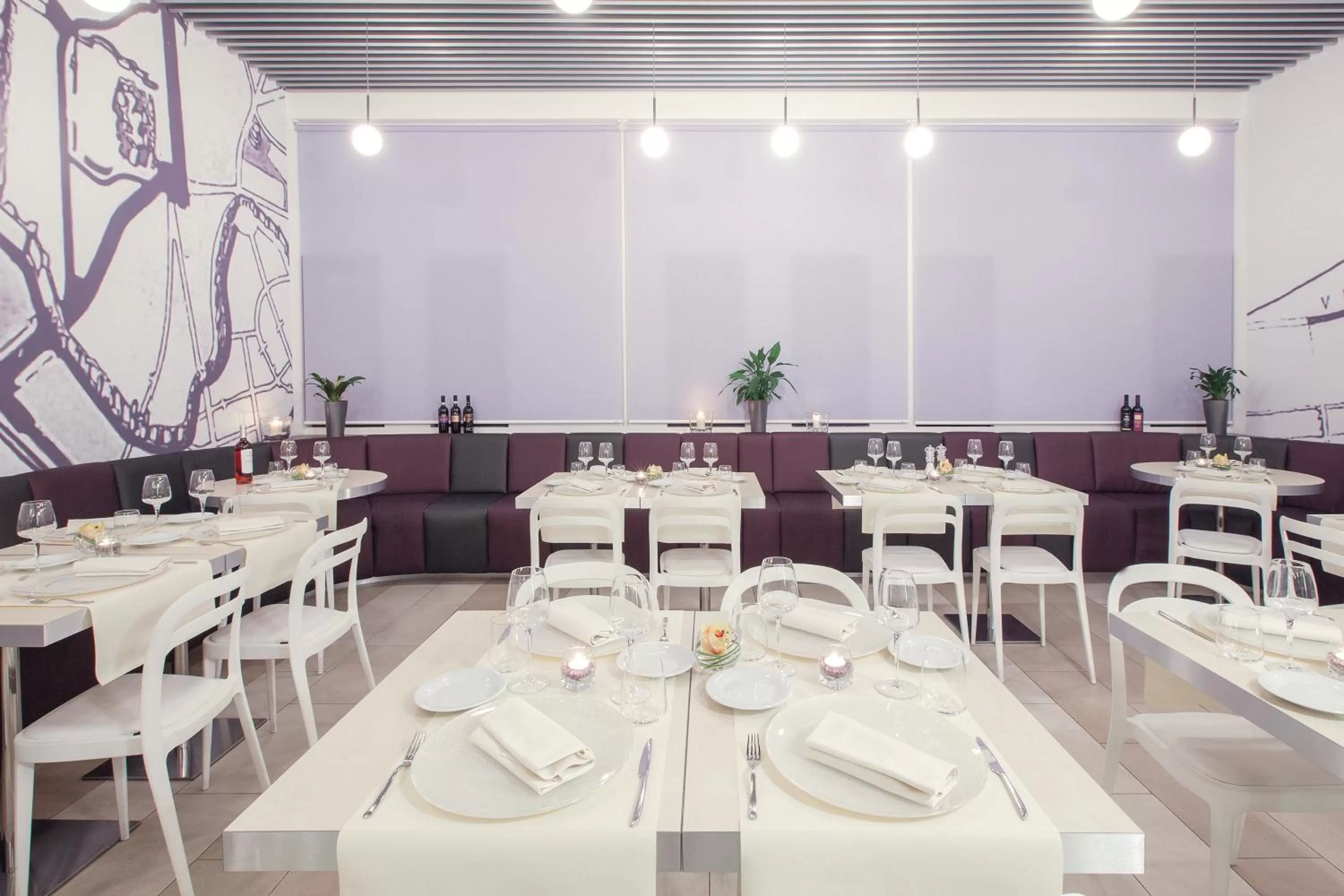 Restaurant/places to eat in Ibis Styles Roma Eur