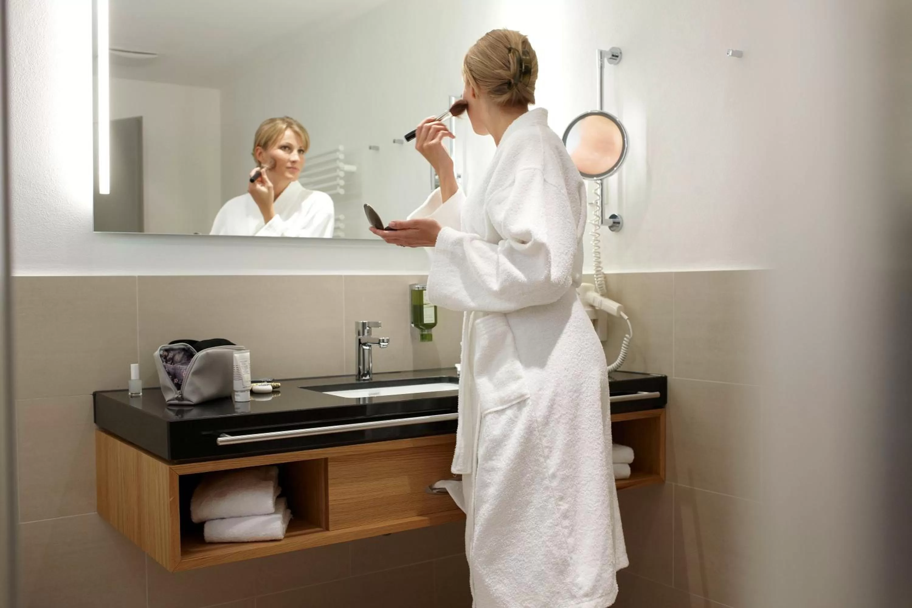 Bathroom in Hotel Falken