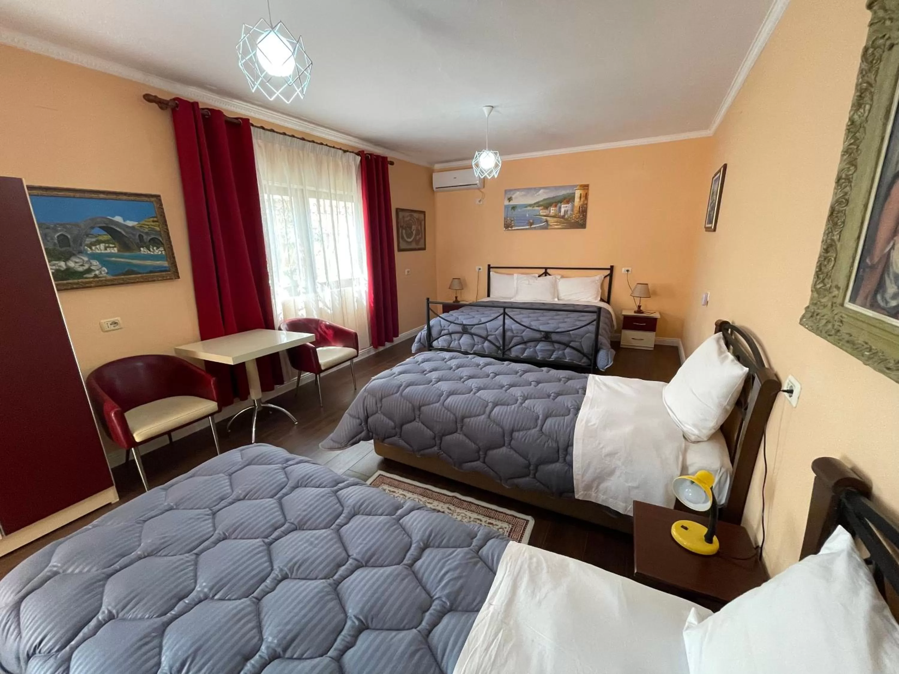 Photo of the whole room, Bed in HOTEL VILA 15 - CENTER