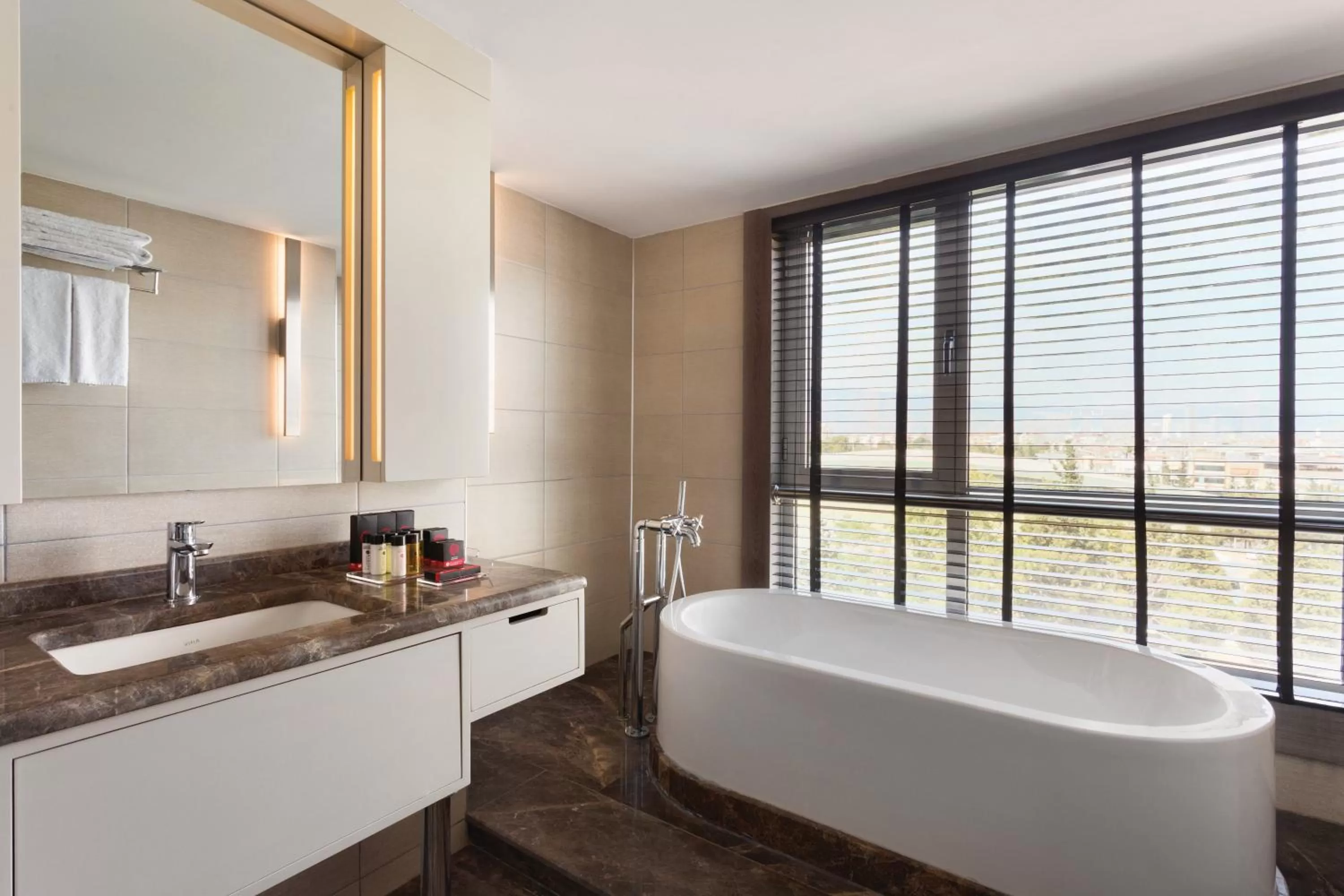 Bathroom in Ramada Plaza By Wyndham Izmir