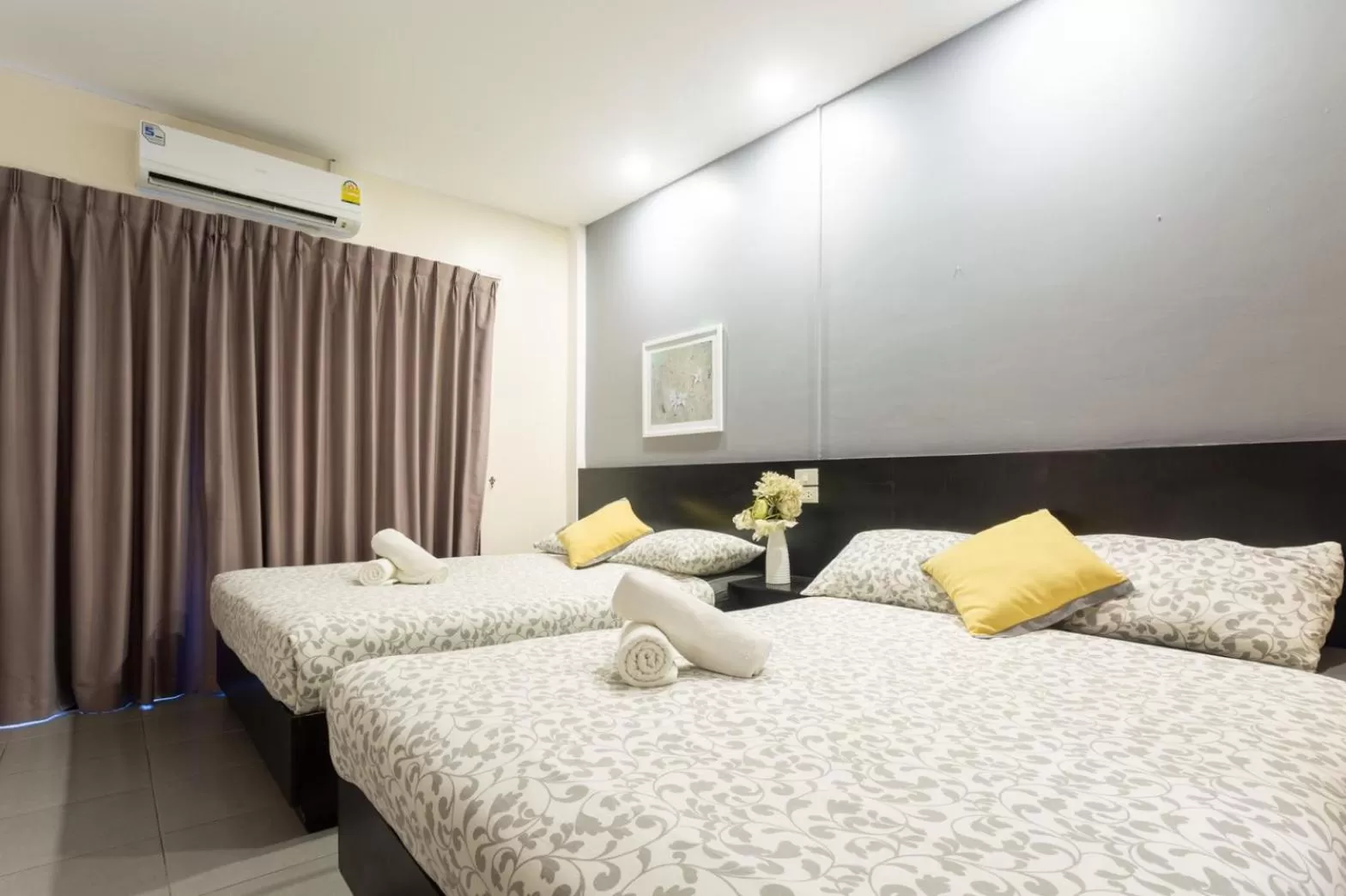 Photo of the whole room, Bed in THE BEACH CHA AM Residence