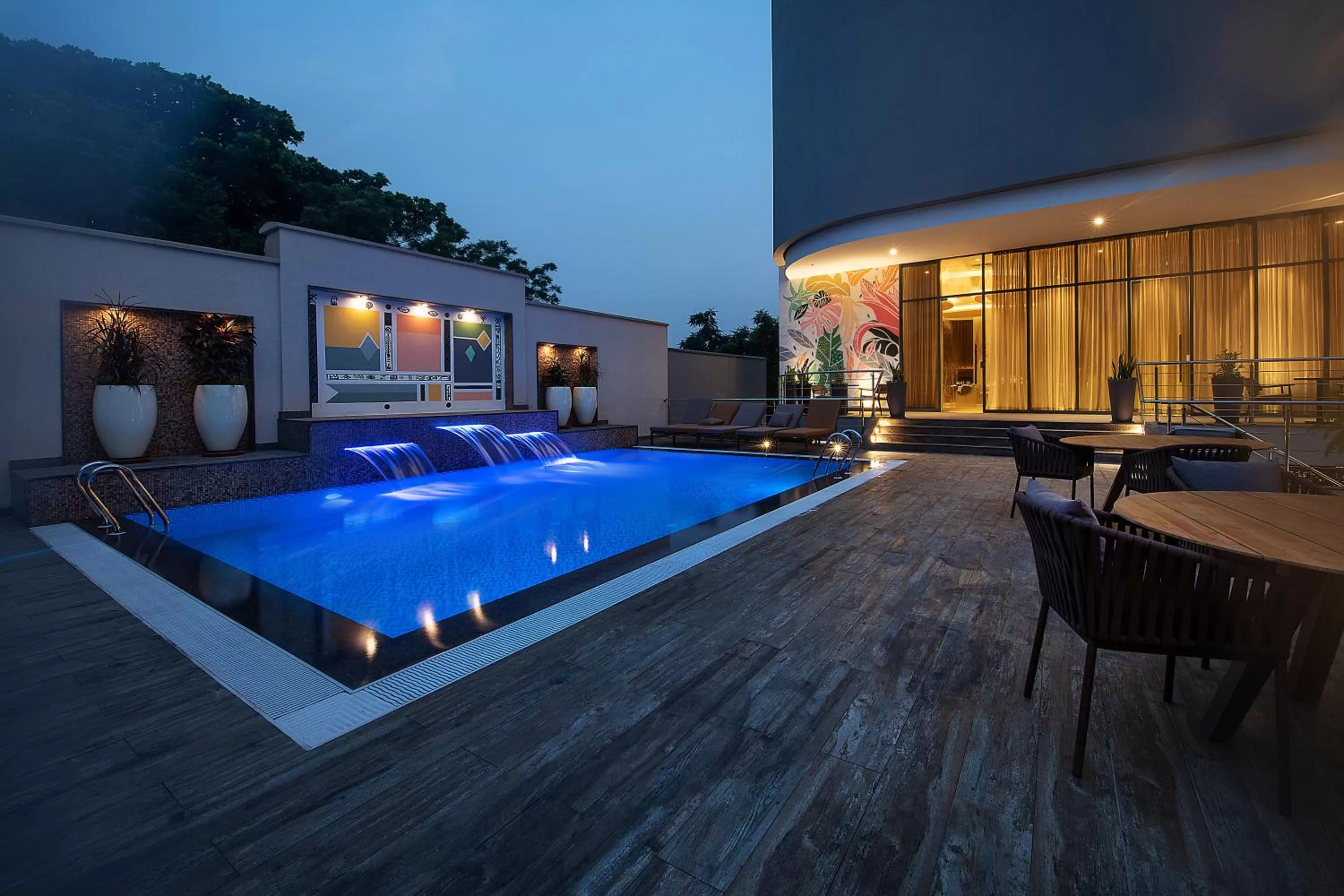 Pool view in The White Orchid Hotel