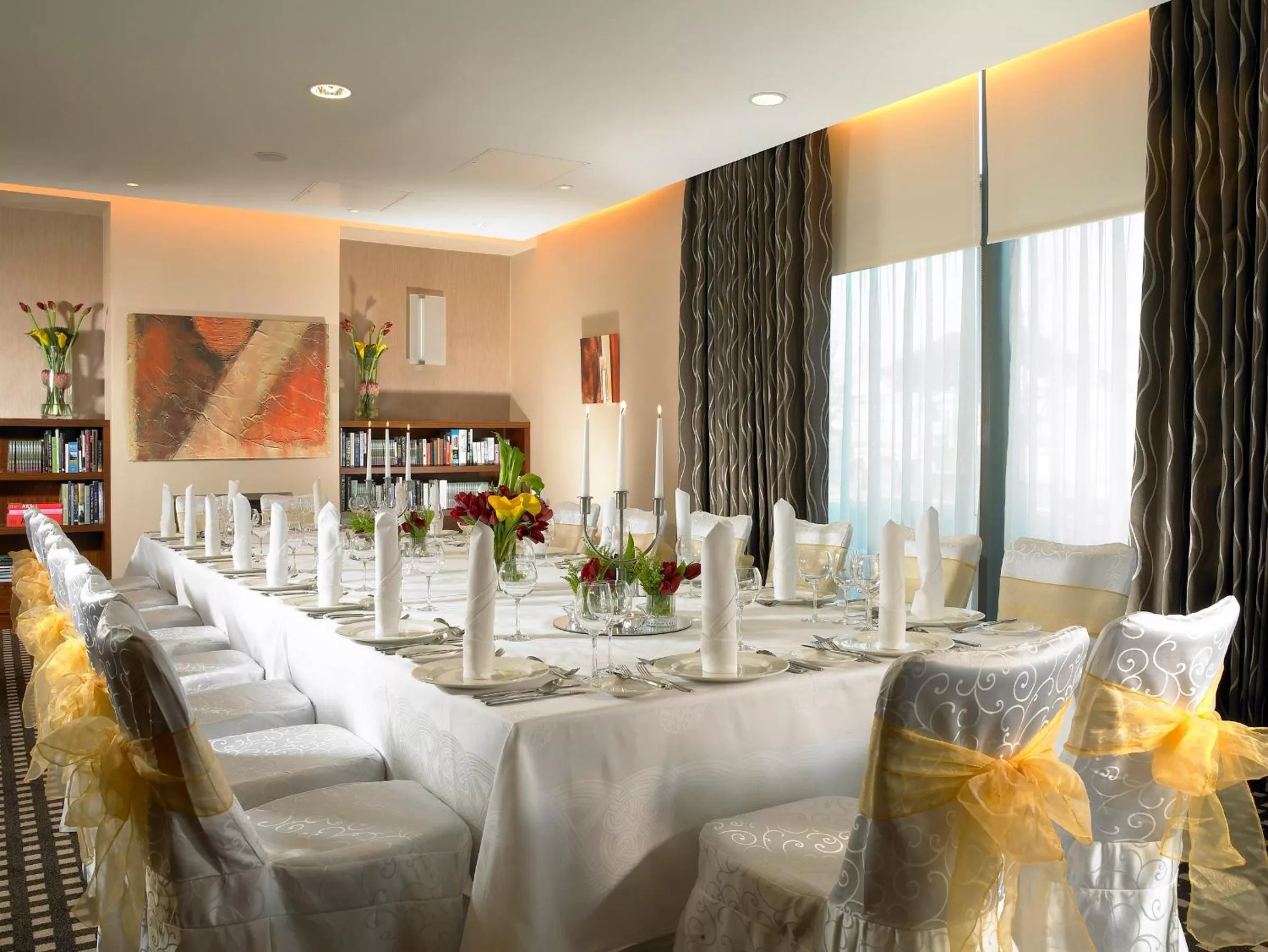 Restaurant/places to eat in Limerick Strand Hotel