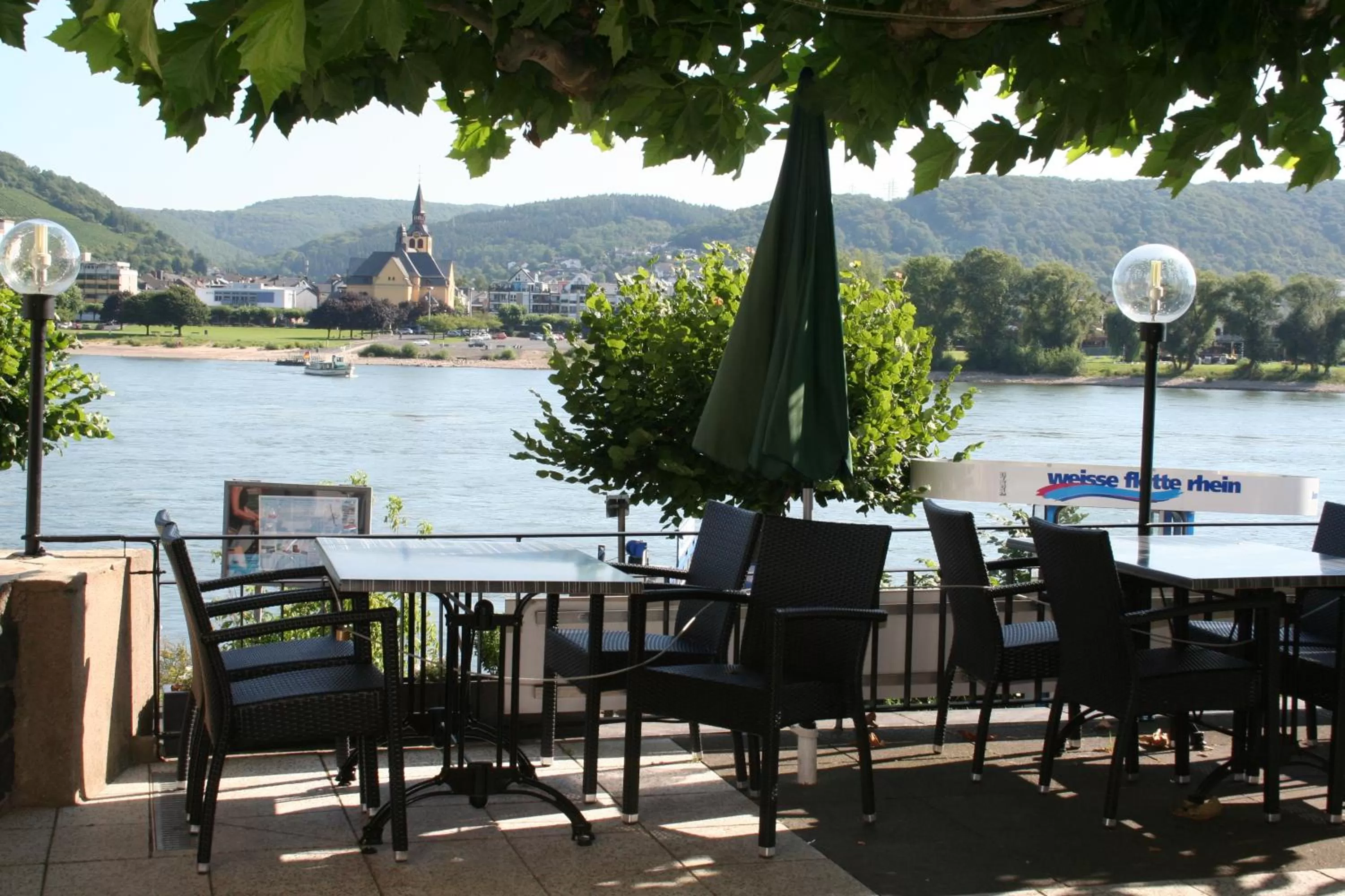 Restaurant/places to eat in Hotel Rhein-Residenz