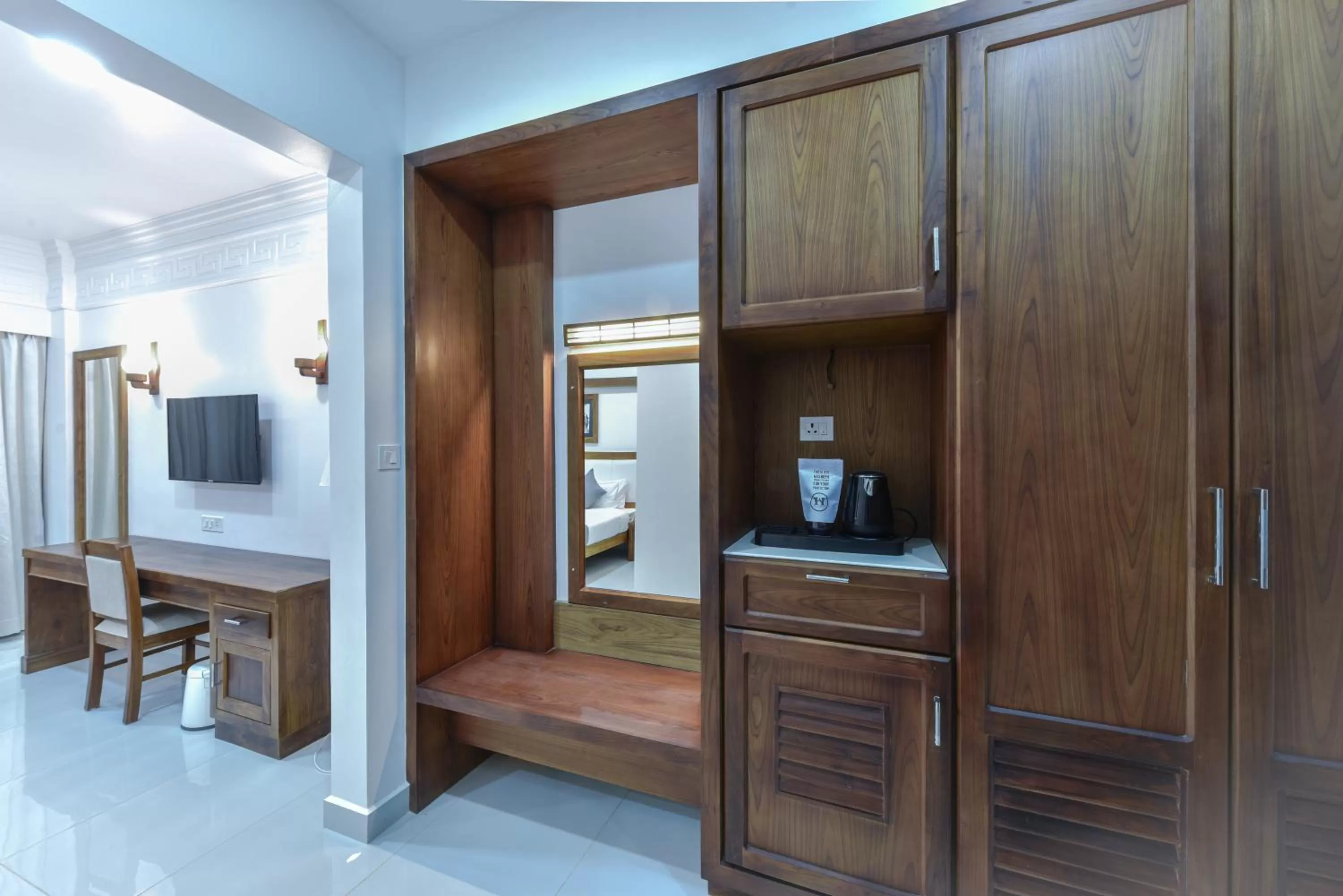 Area and facilities in HOTEL WHITE HOUSE, Munnar