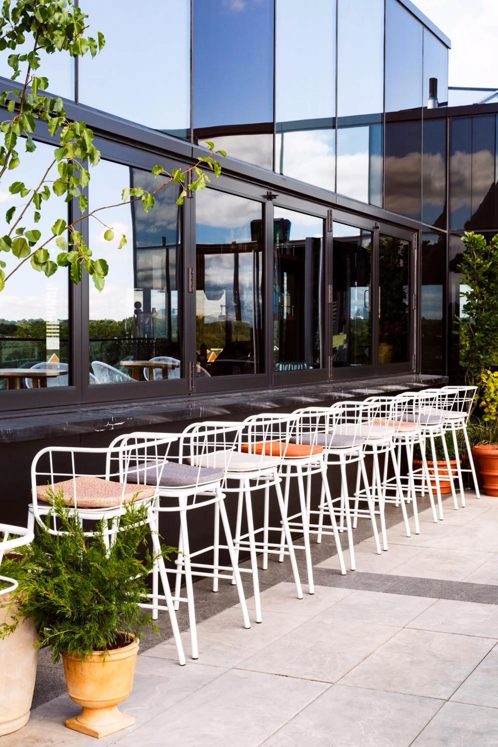 Lounge or bar in The Broadview Hotel