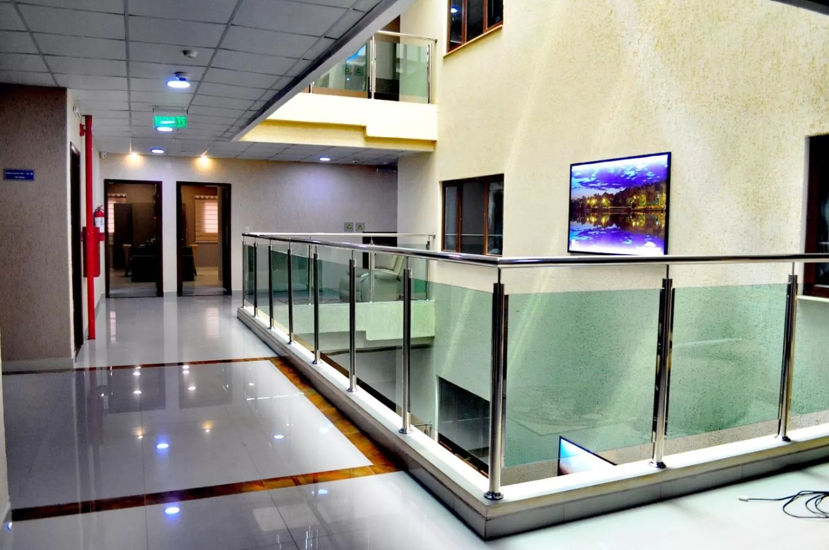 Property building in Howard Johnson Ciudad del Este