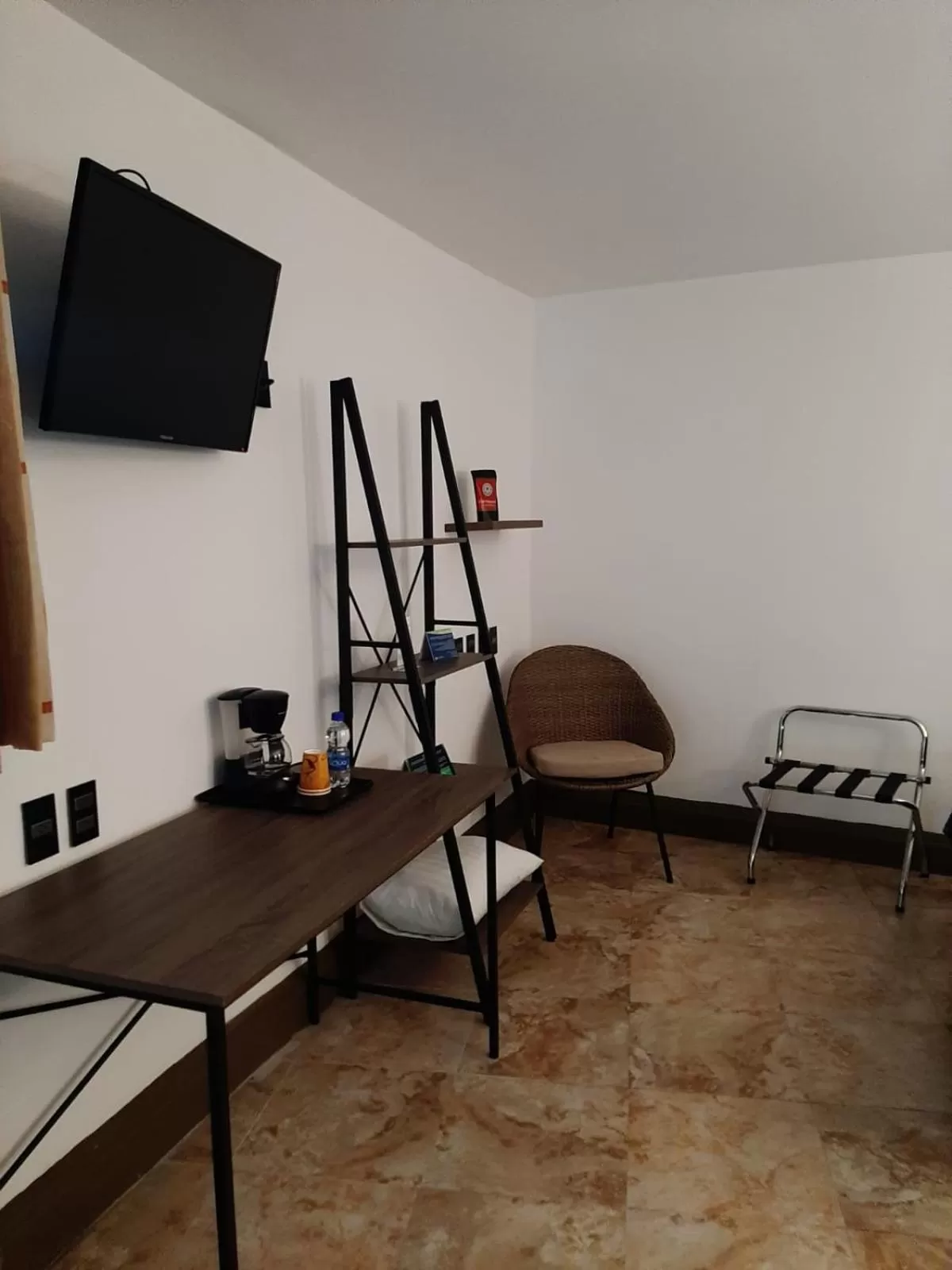 TV and multimedia in Hotel Palmareca