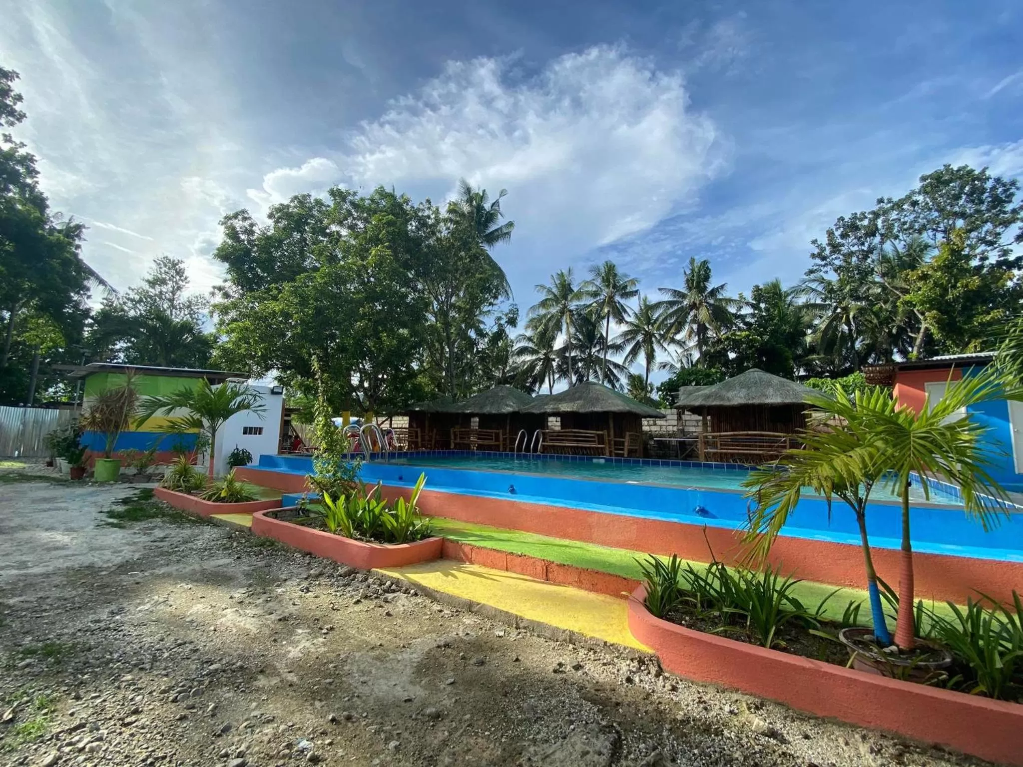 Swimming Pool in Scott's Seaview Resort