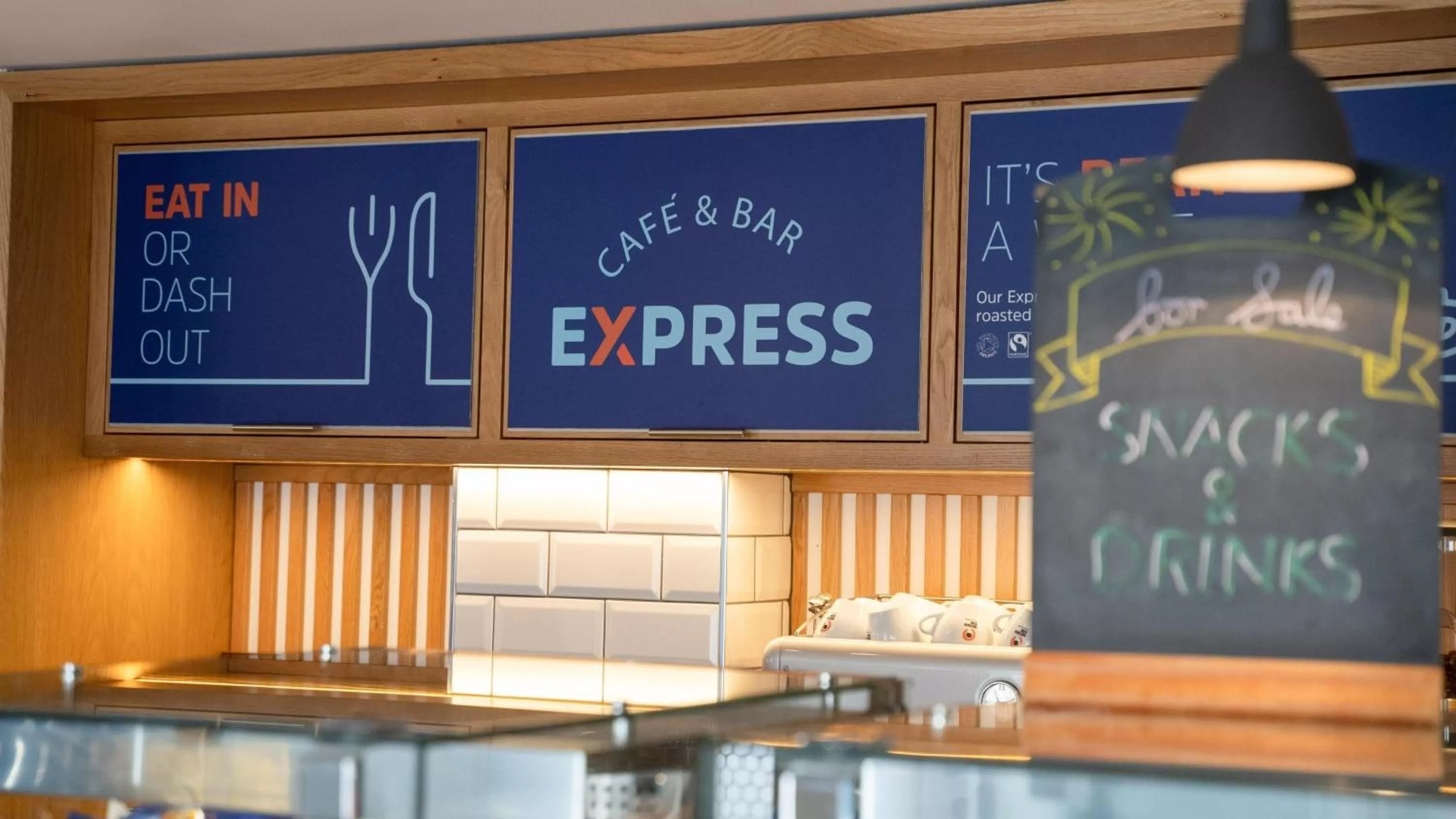 Restaurant/places to eat in Holiday Inn Express Aberdeen City Centre by IHG