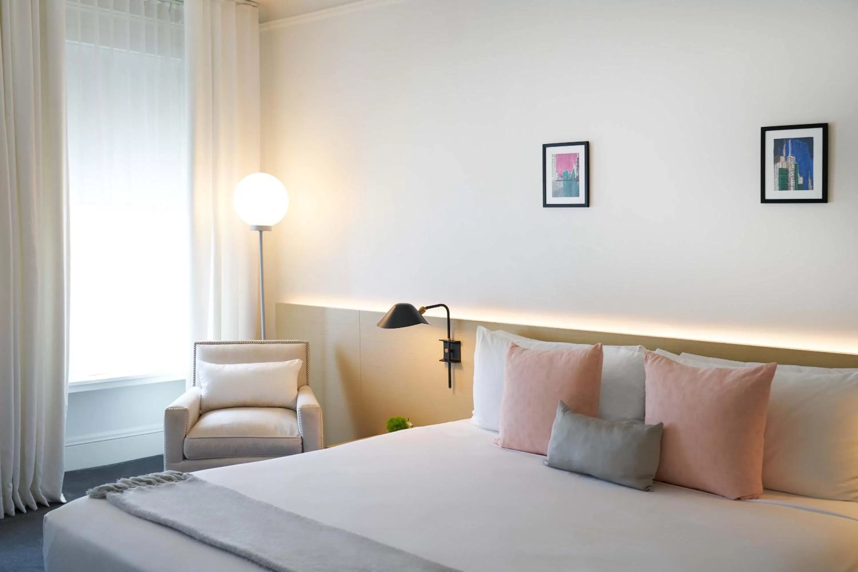 Bed in Ambassador Chicago, part of JdV by Hyatt