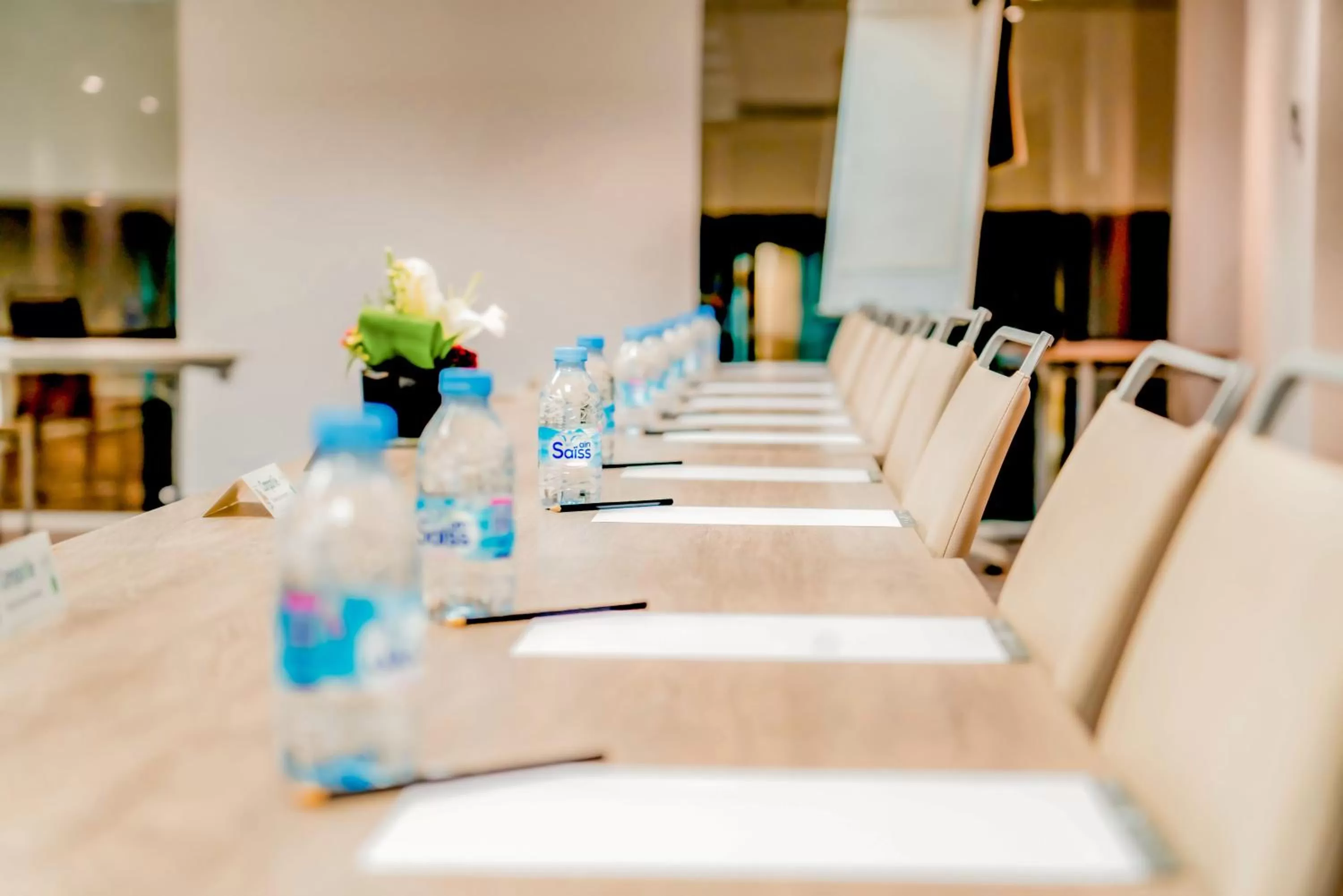 Restaurant/places to eat in Campanile Casablanca Centre Ville