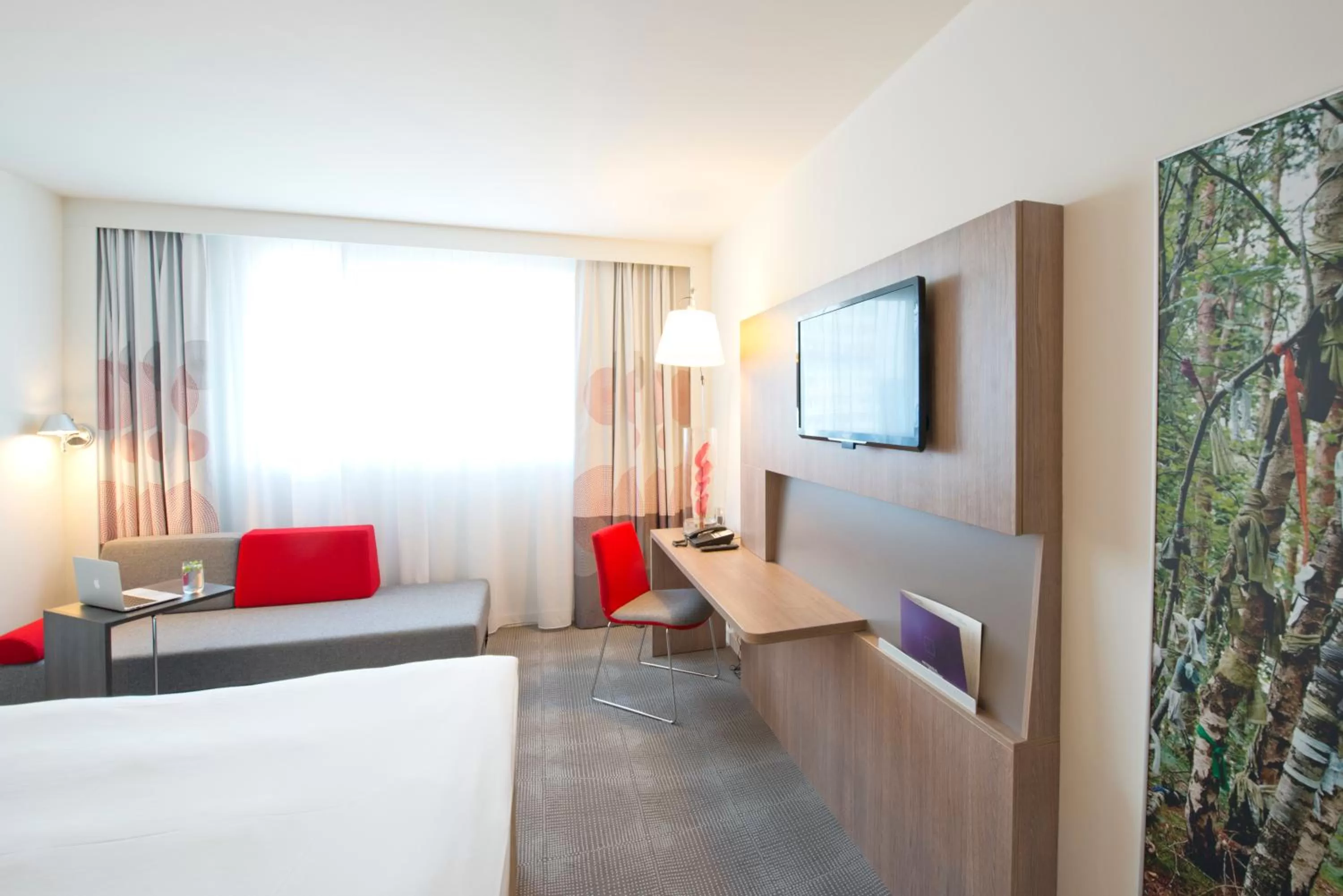 TV and multimedia, Bed in Novotel Lodz Centrum