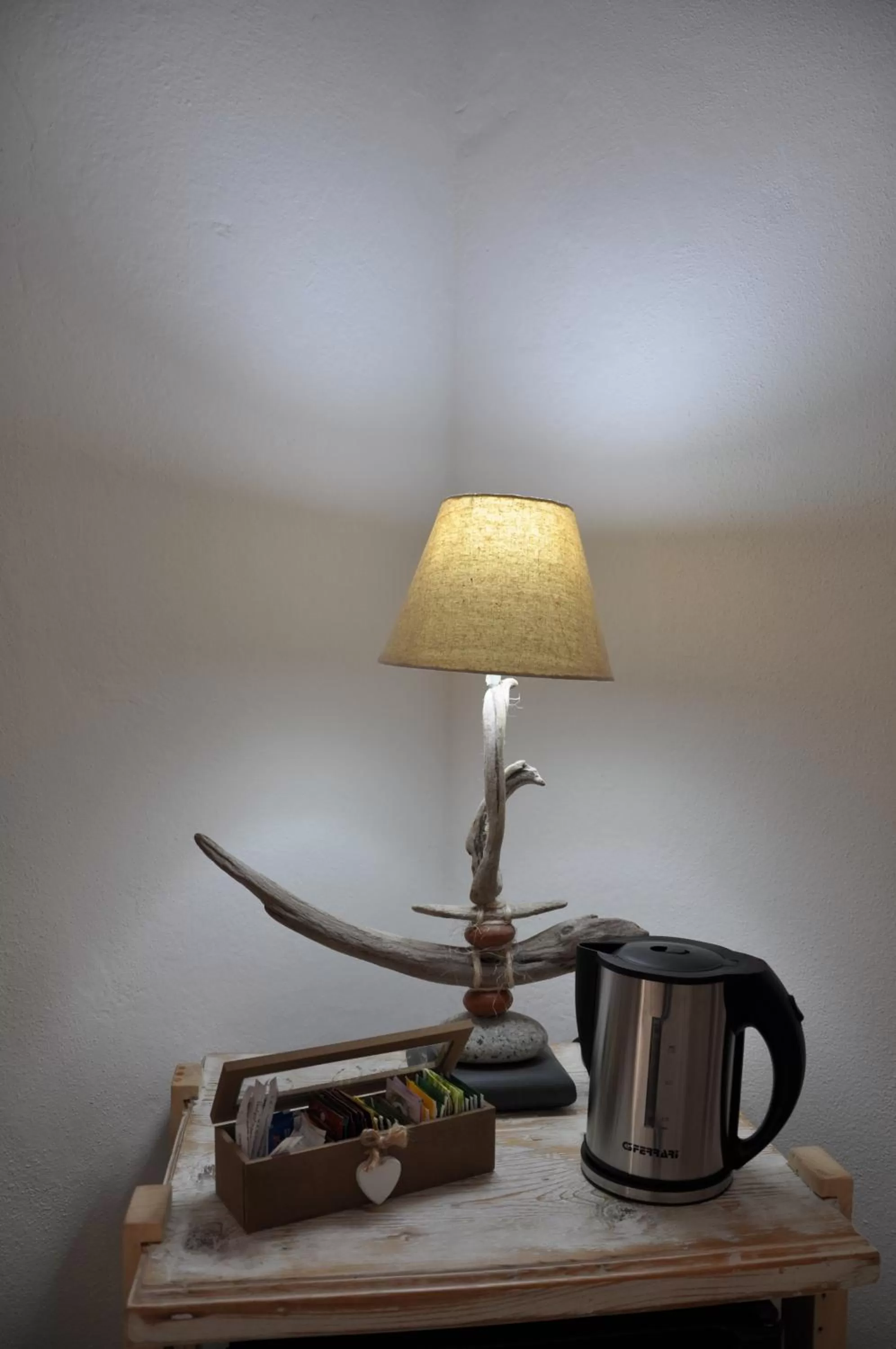 Food and drinks in B&B Les Chambres Rooms & Suite