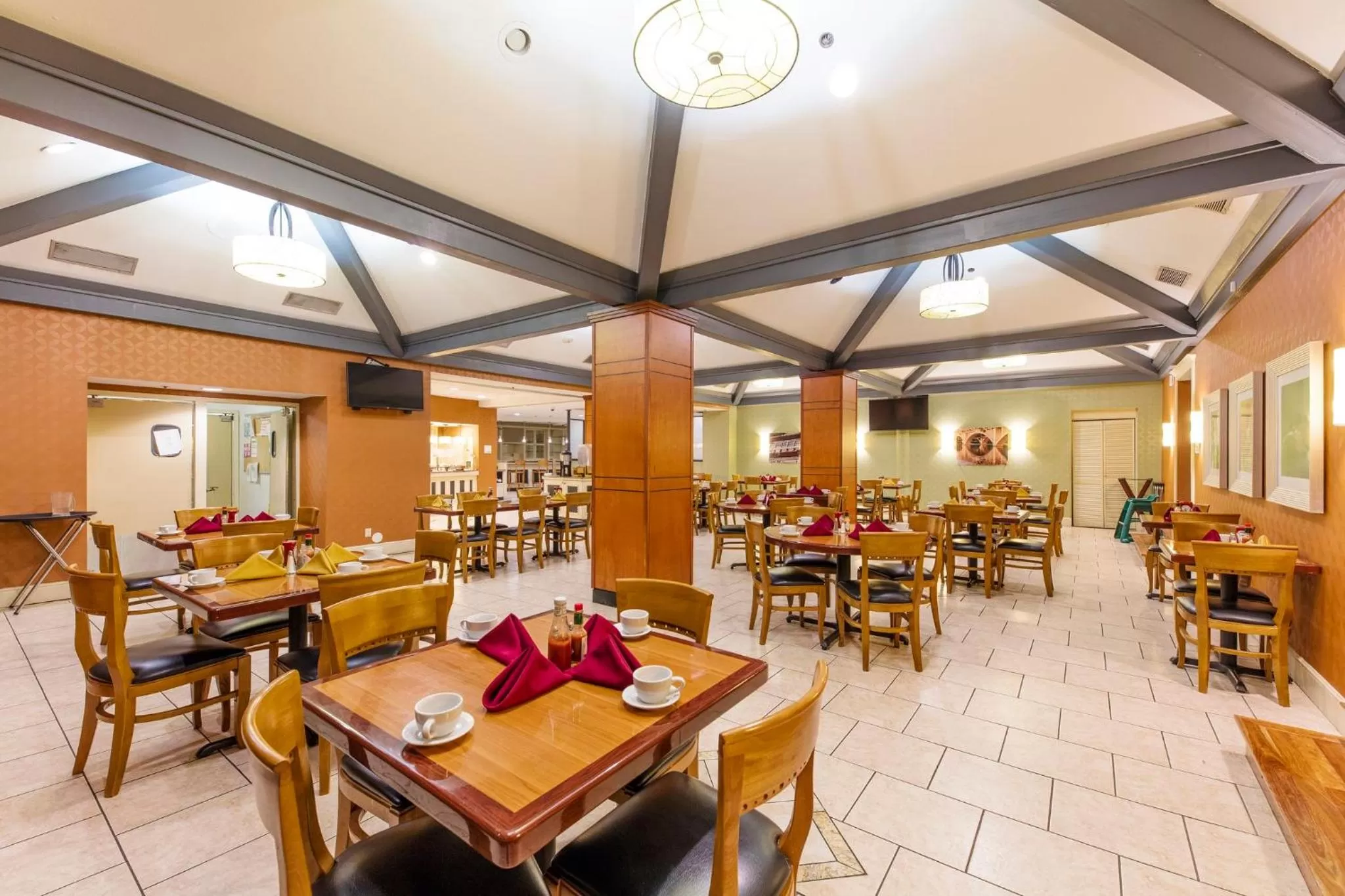 Restaurant/places to eat in Holiday Inn Austin Midtown by IHG