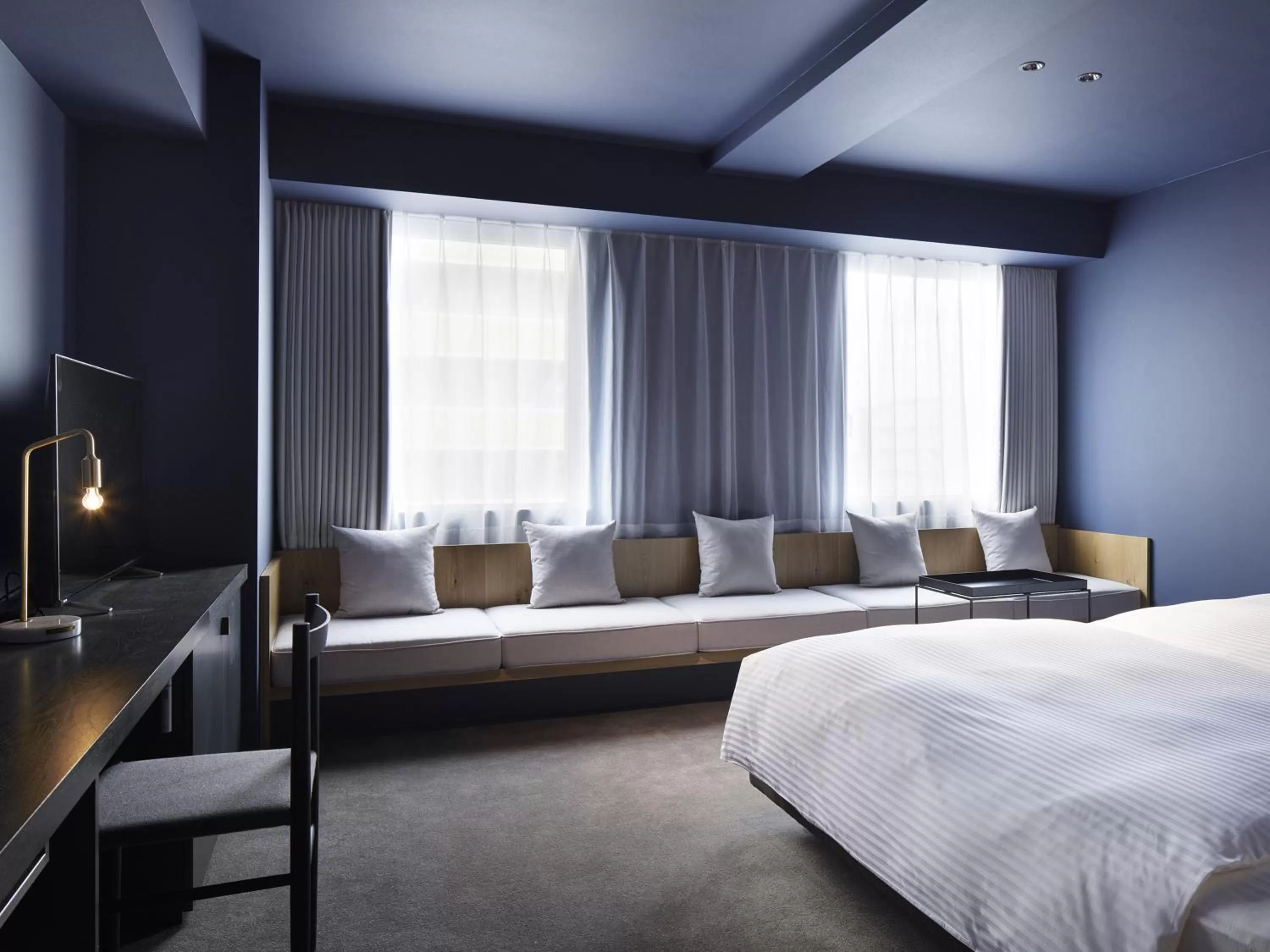 Photo of the whole room, Bed in hotel androoms Sapporo Susukino