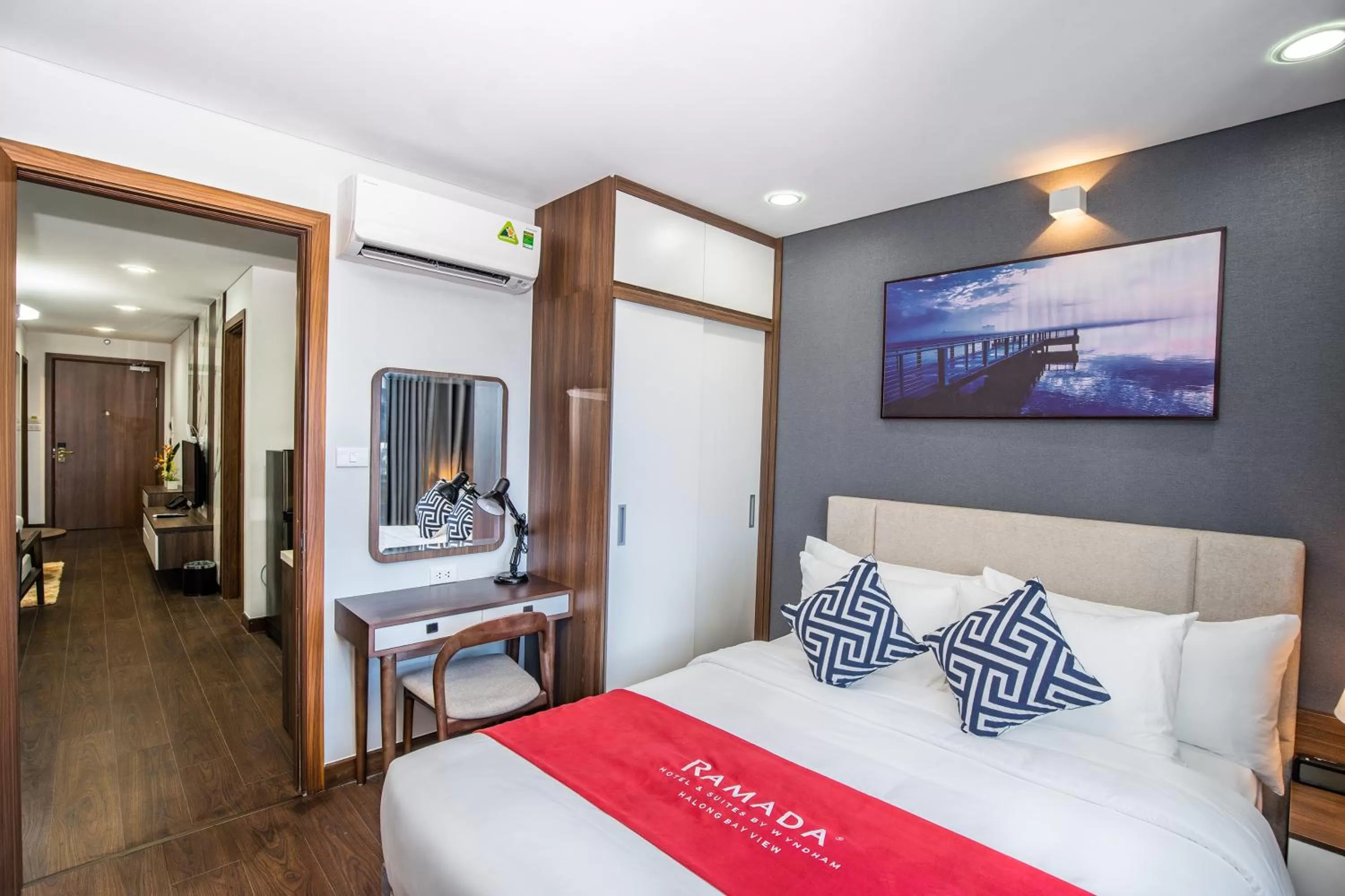 Bedroom, Bed in Ramada Hotel & Suites by Wyndham Halong Bay View