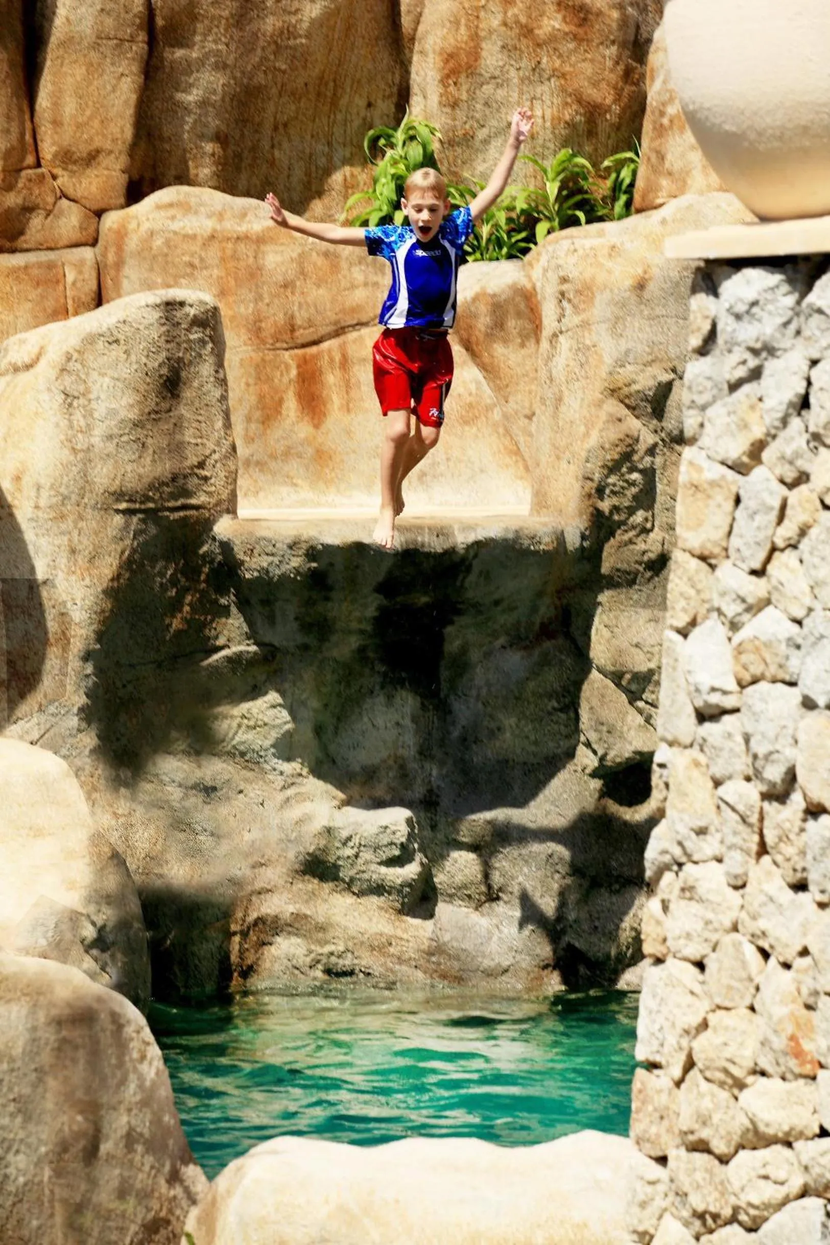 Swimming pool in Centara Grand Beach Resort Phuket