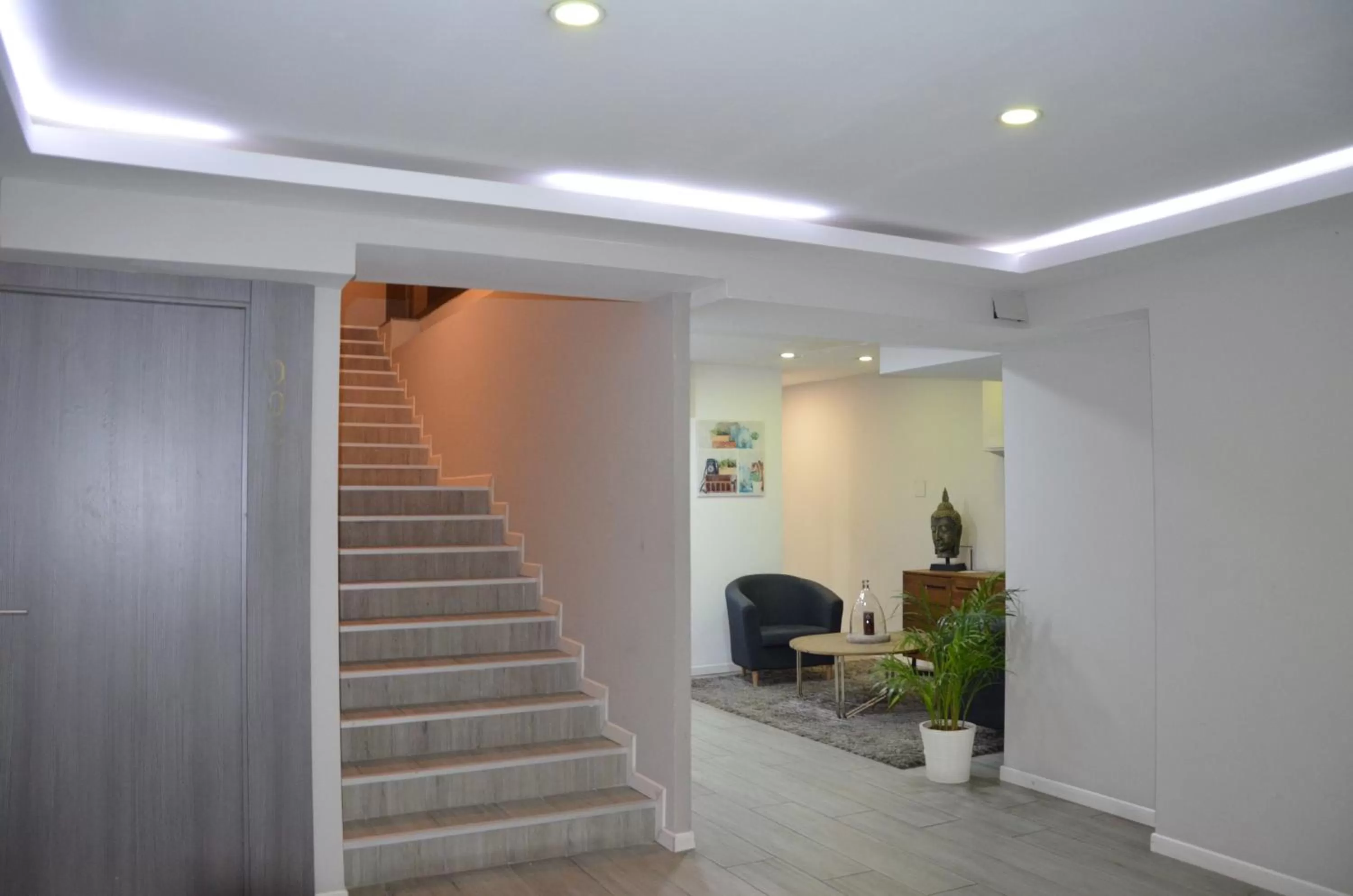 Lobby or reception in Boutique Urban Madrid Serrano