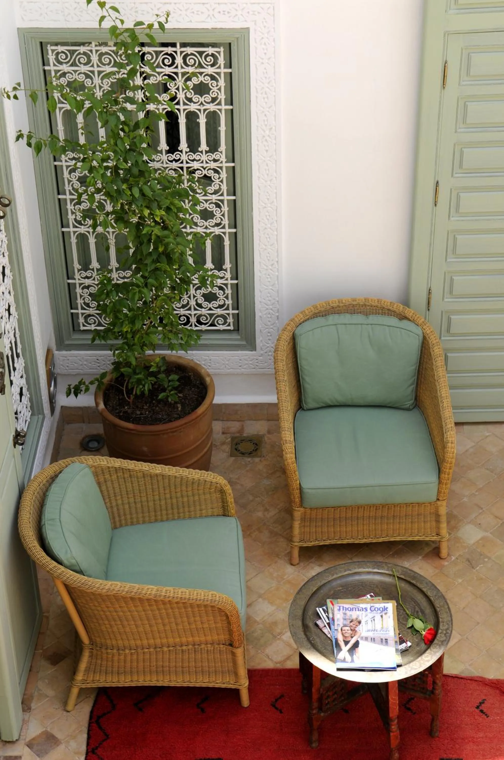 Patio in Riad Les Hibiscus