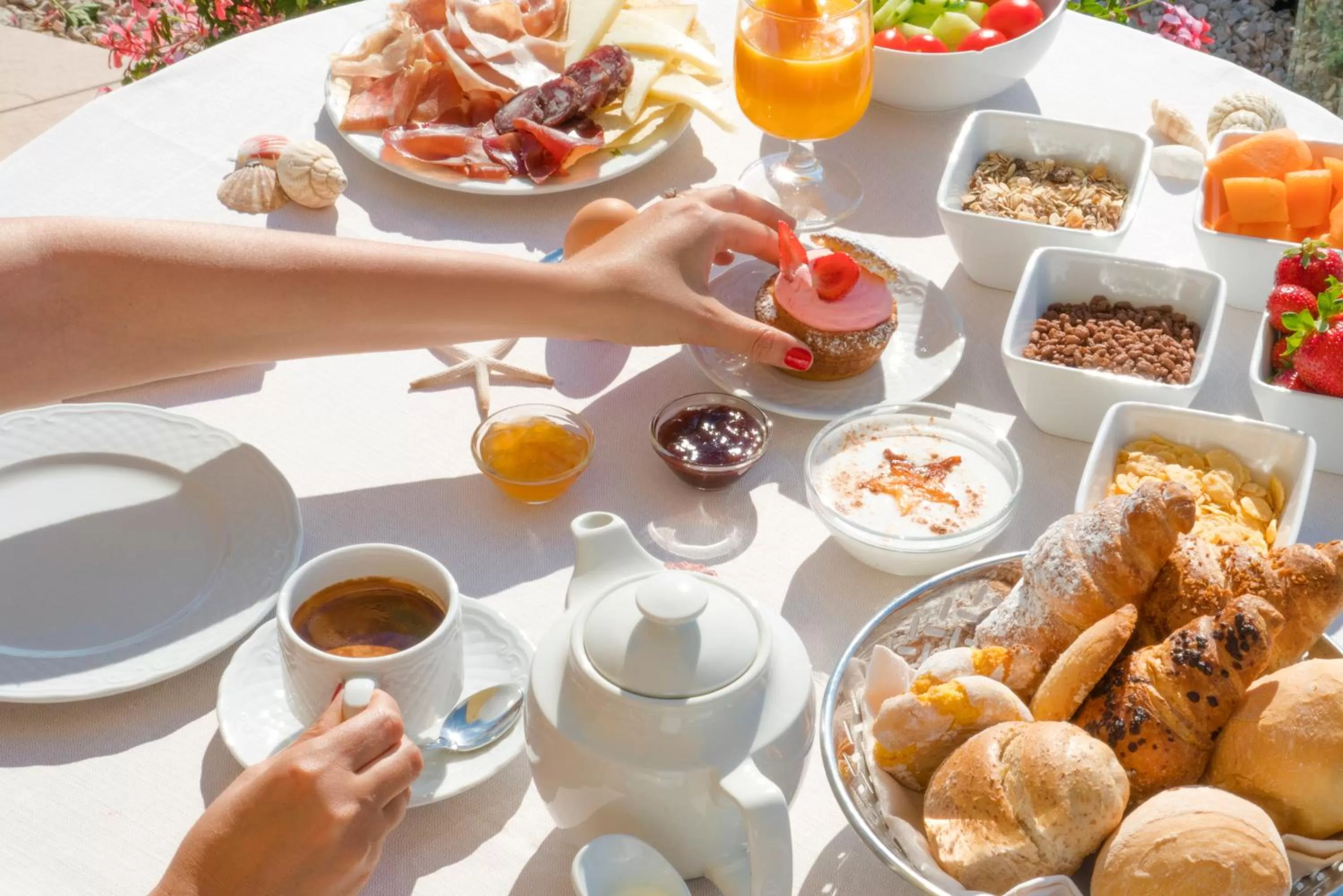 Food and drinks in Hotel Dei Pini