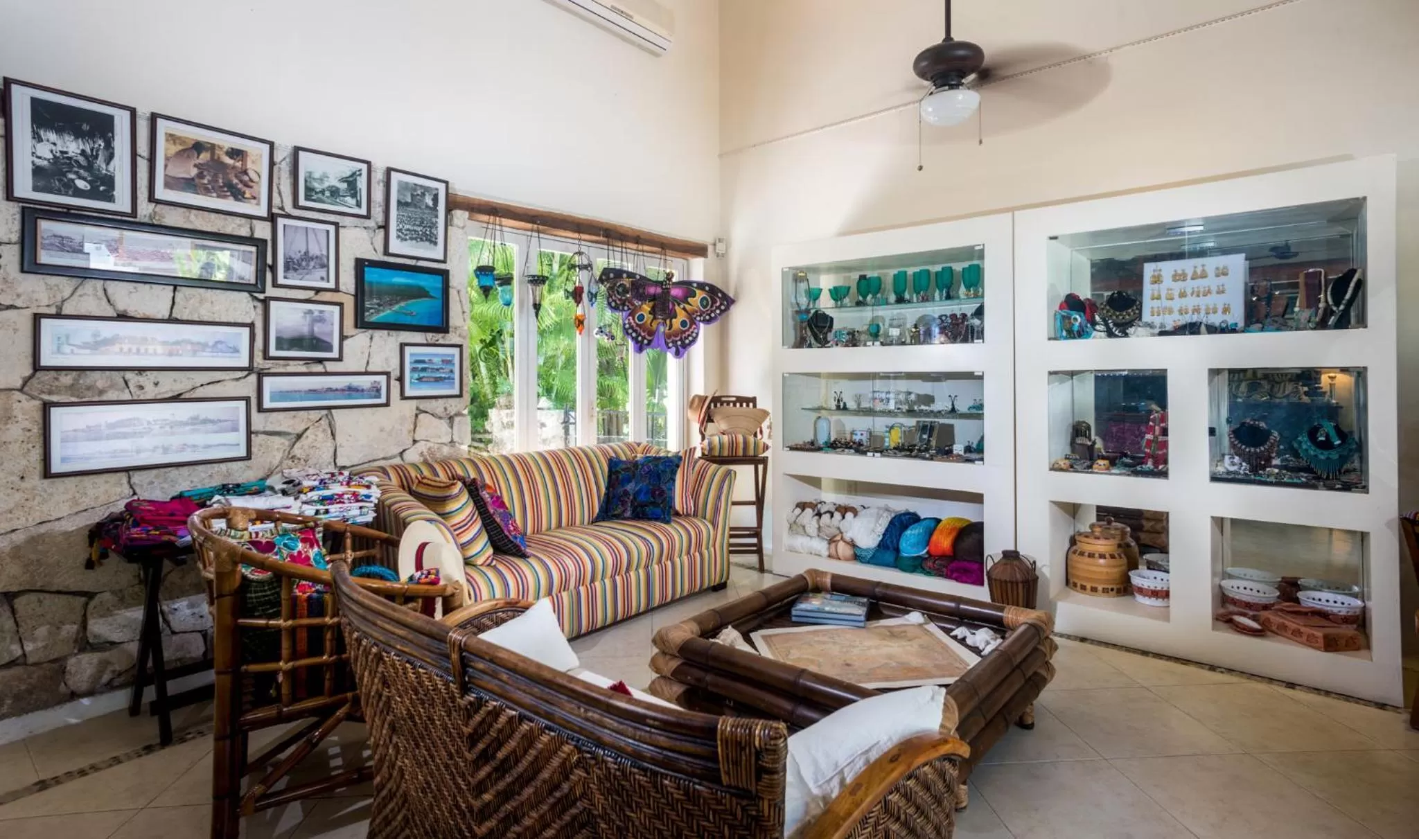 On-site shops in Villas El Encanto Cozumel