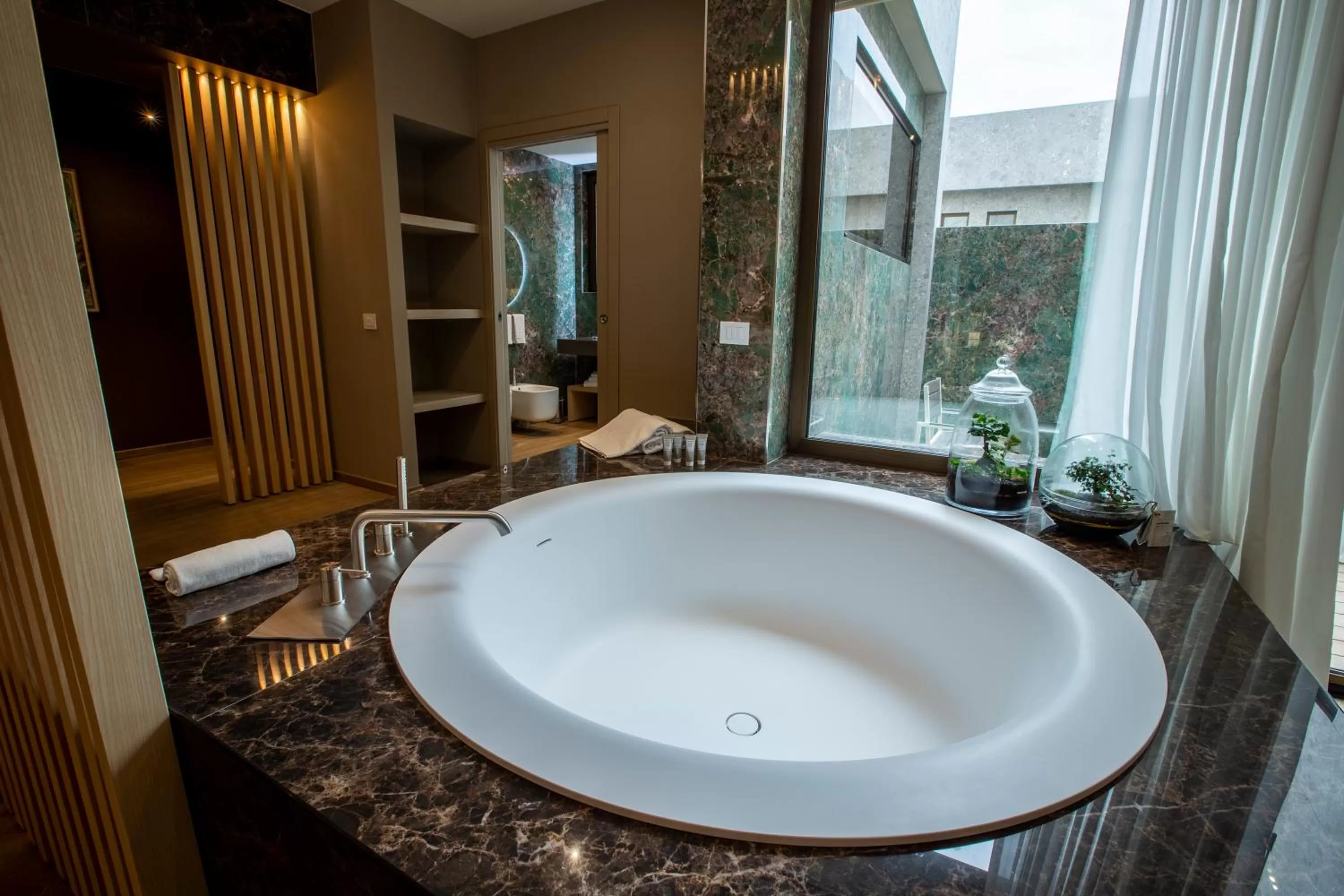 Bathroom in UNA HOTELS MH Matera