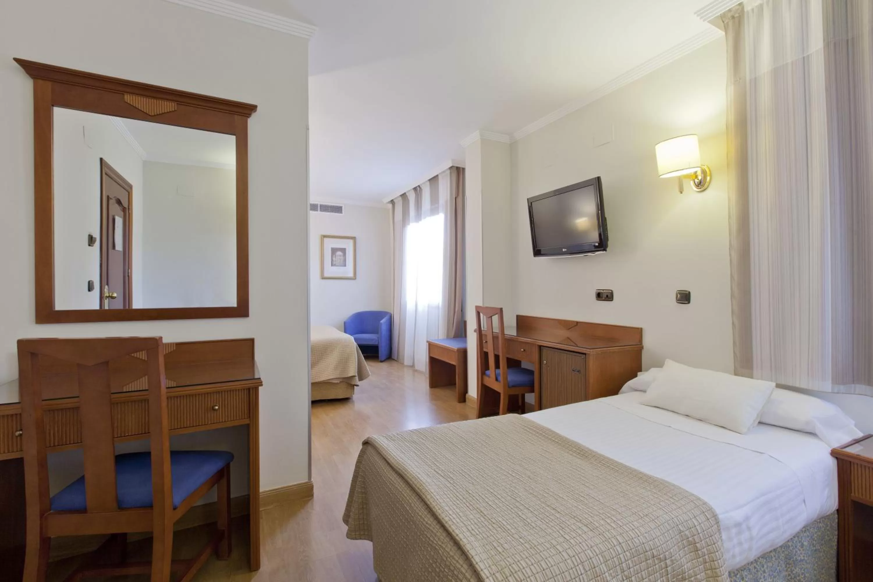 Bedroom, Bed in Porcel Alixares