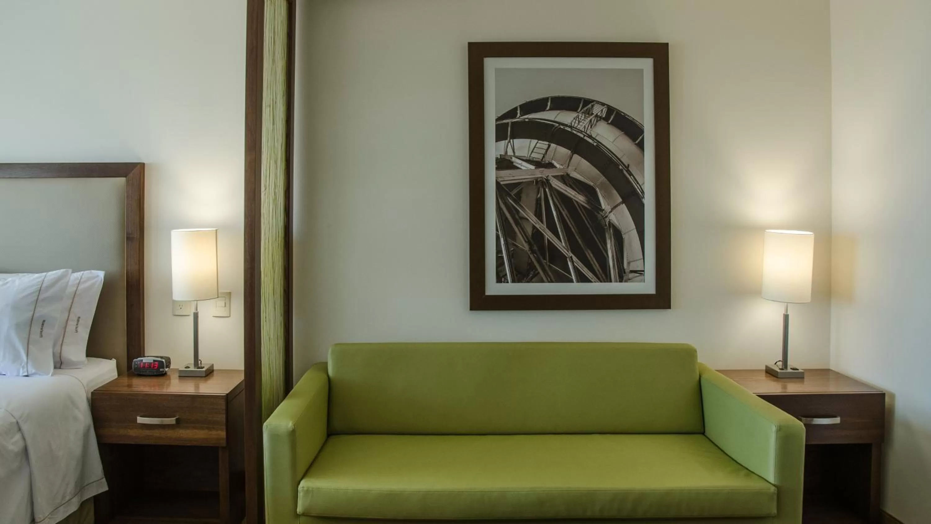 Bedroom, Bed in Holiday Inn Express and Suites Celaya by IHG