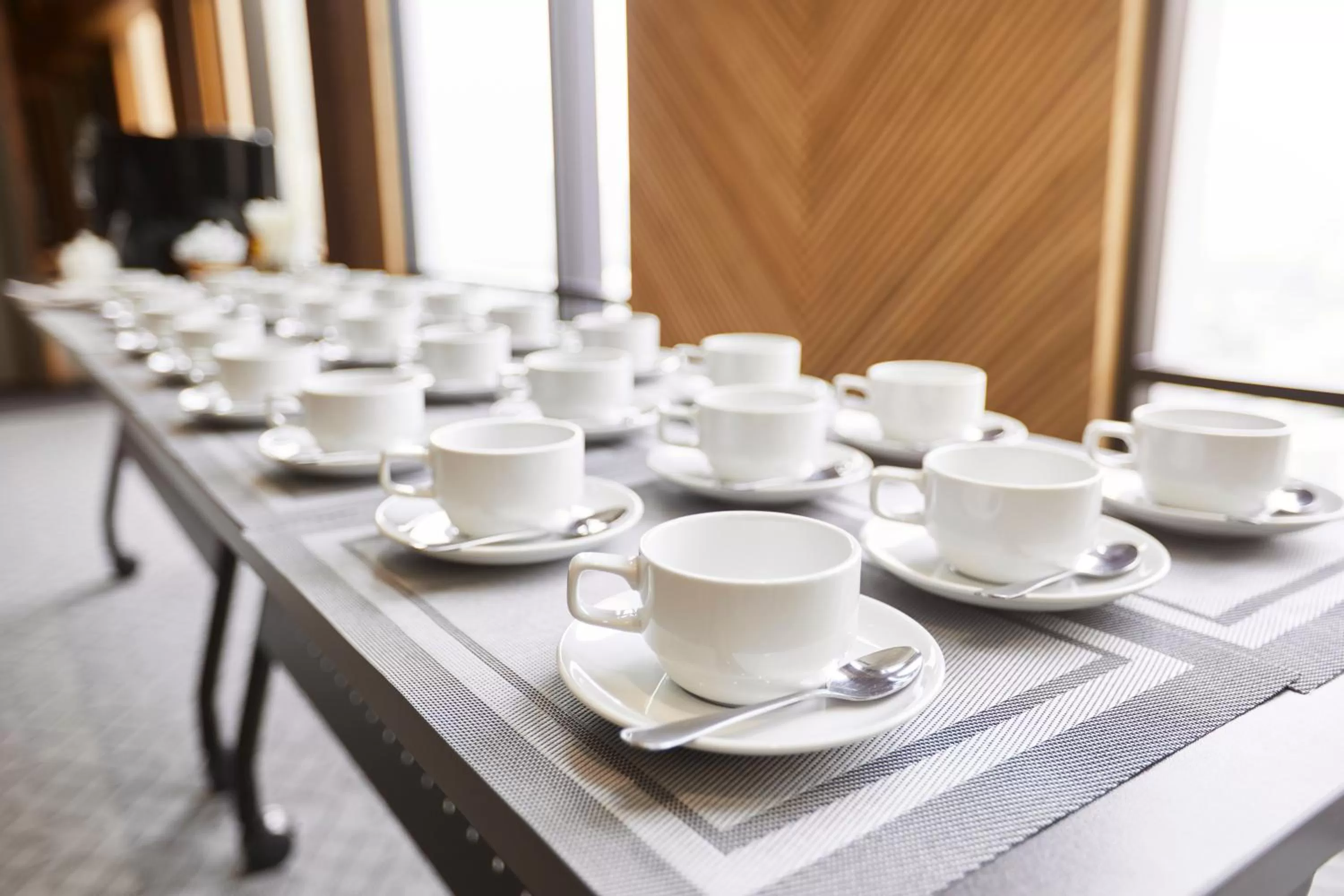 Business facilities in The Quarter Ari by UHG