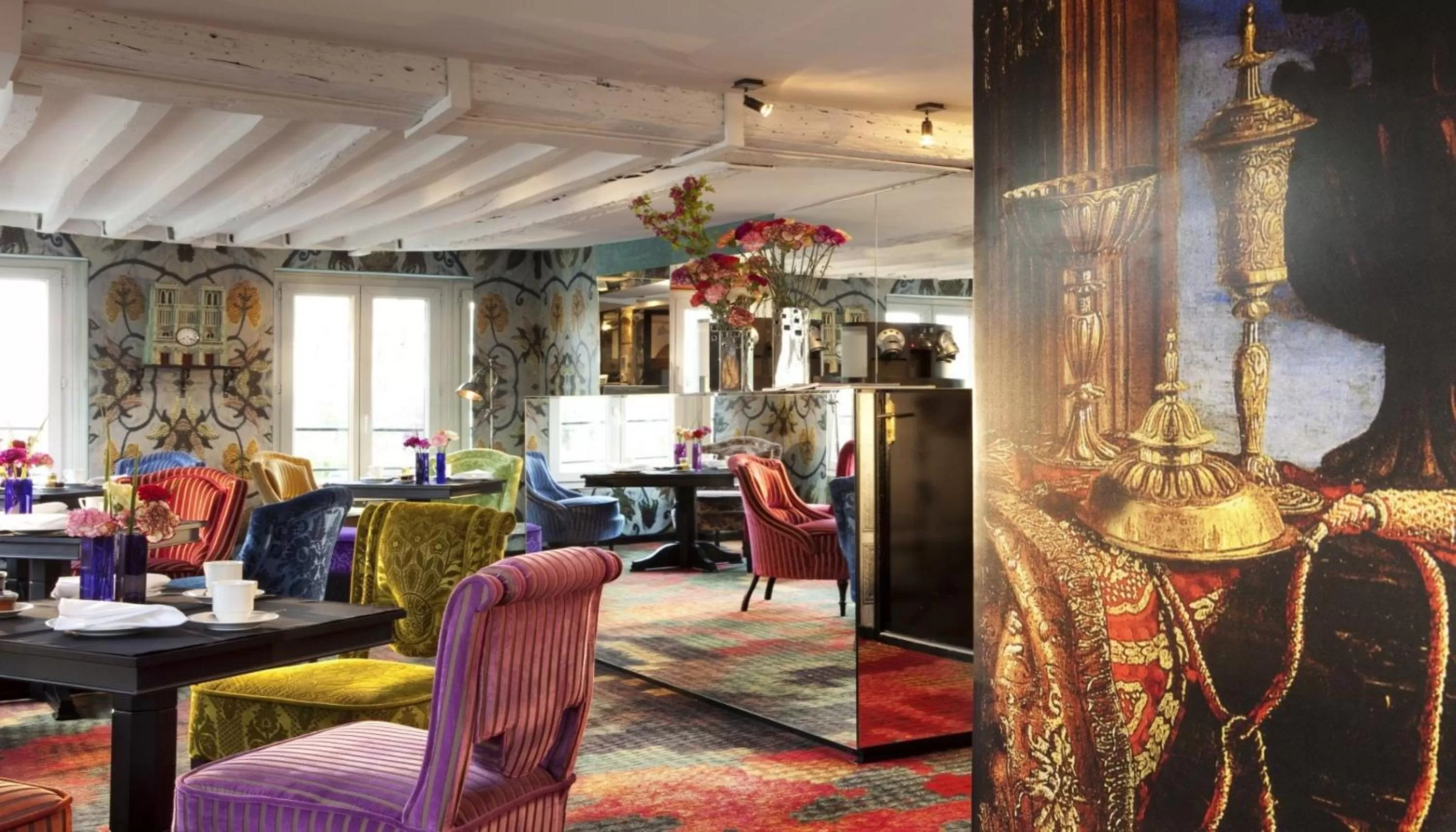 Lobby or reception in Hotel Le Notre Dame Saint Michel