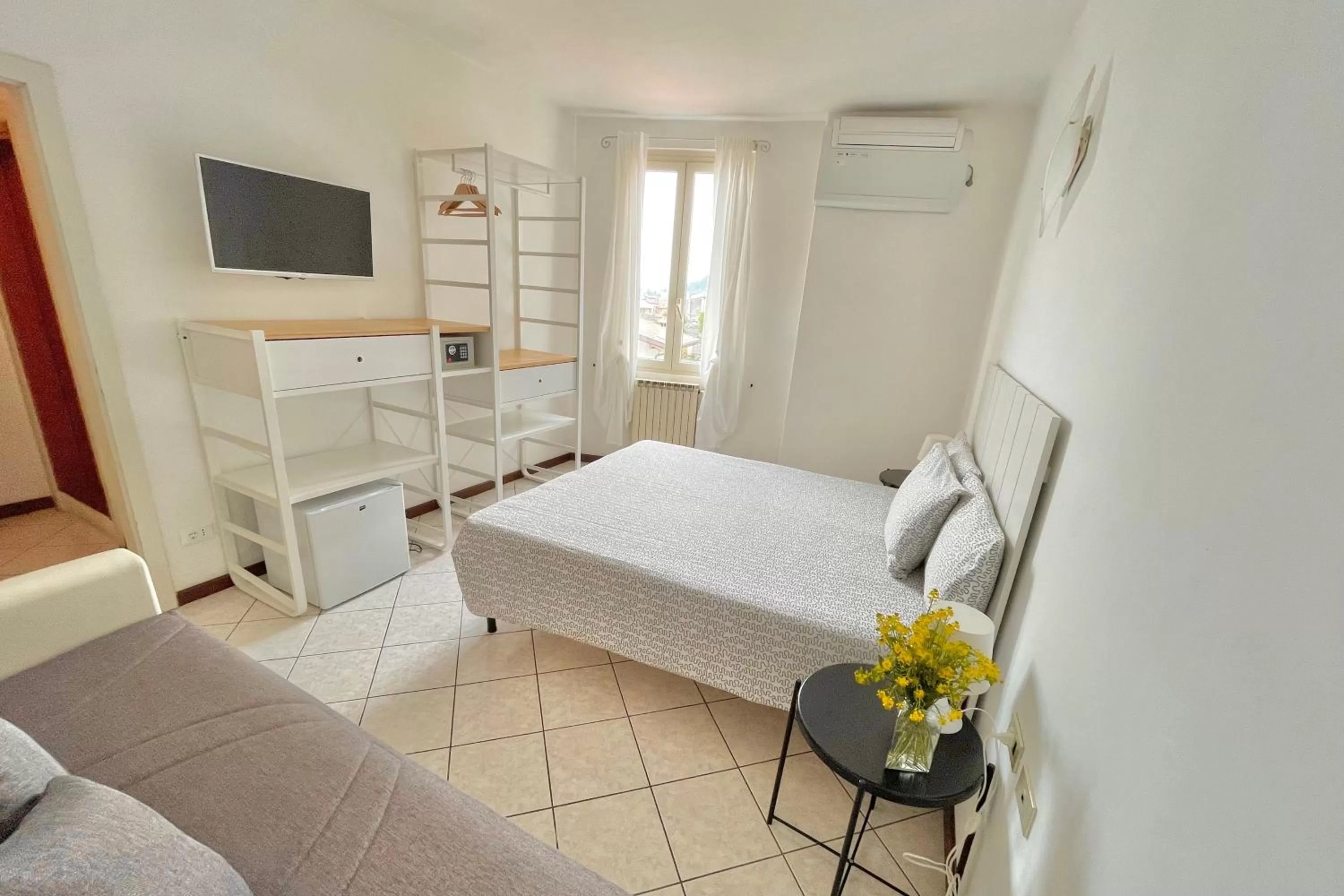 Photo of the whole room, Bed in Albergo Vittoria