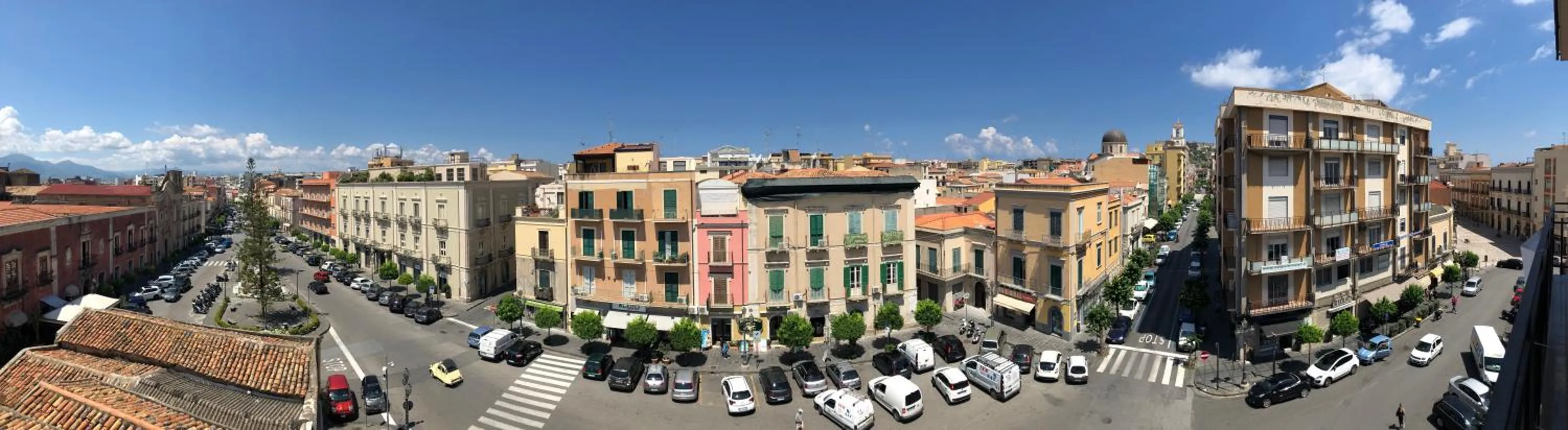 Property building in Albergo Milazzo Inn AiMori