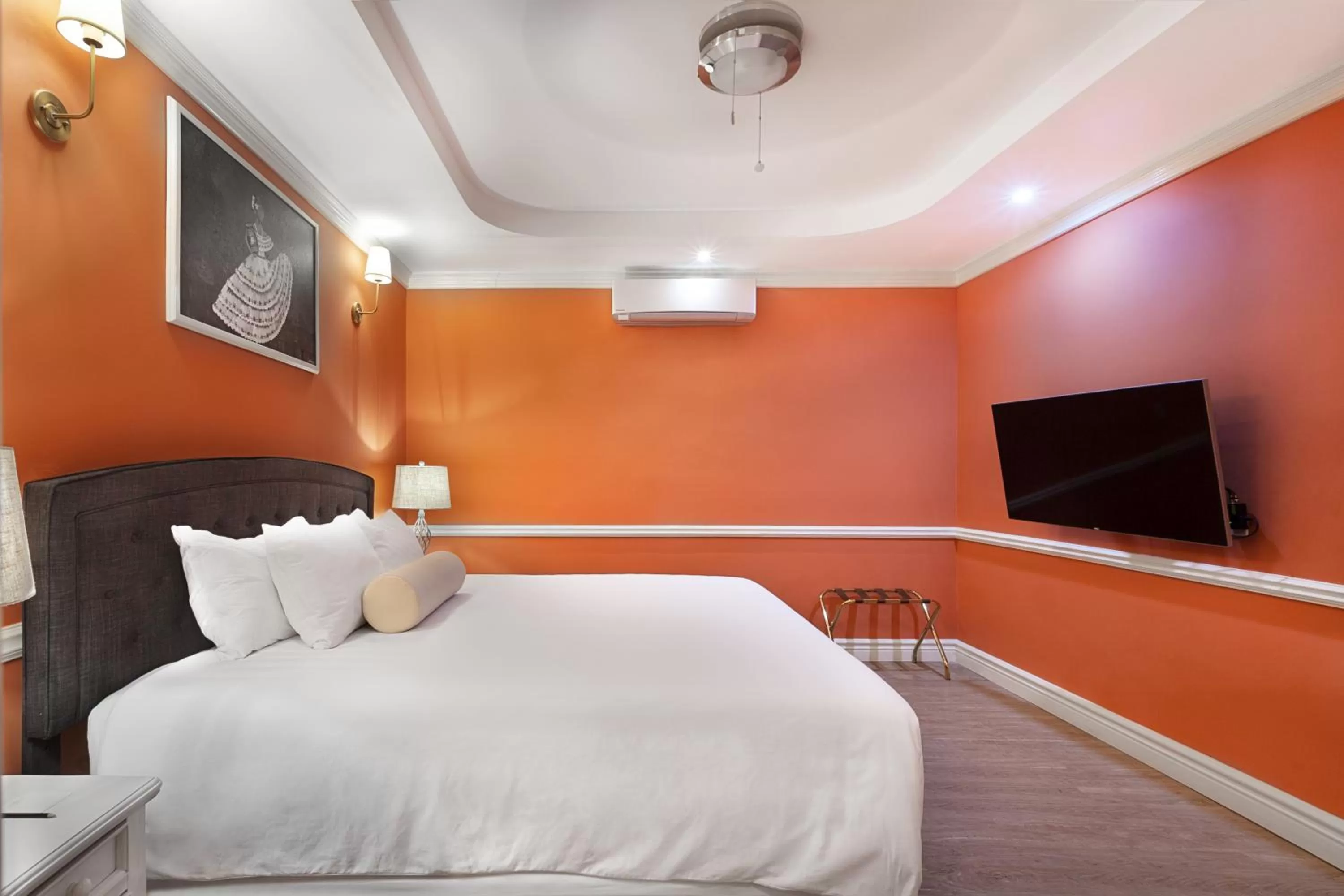 Photo of the whole room, Bed in Hotel la Perla Leon