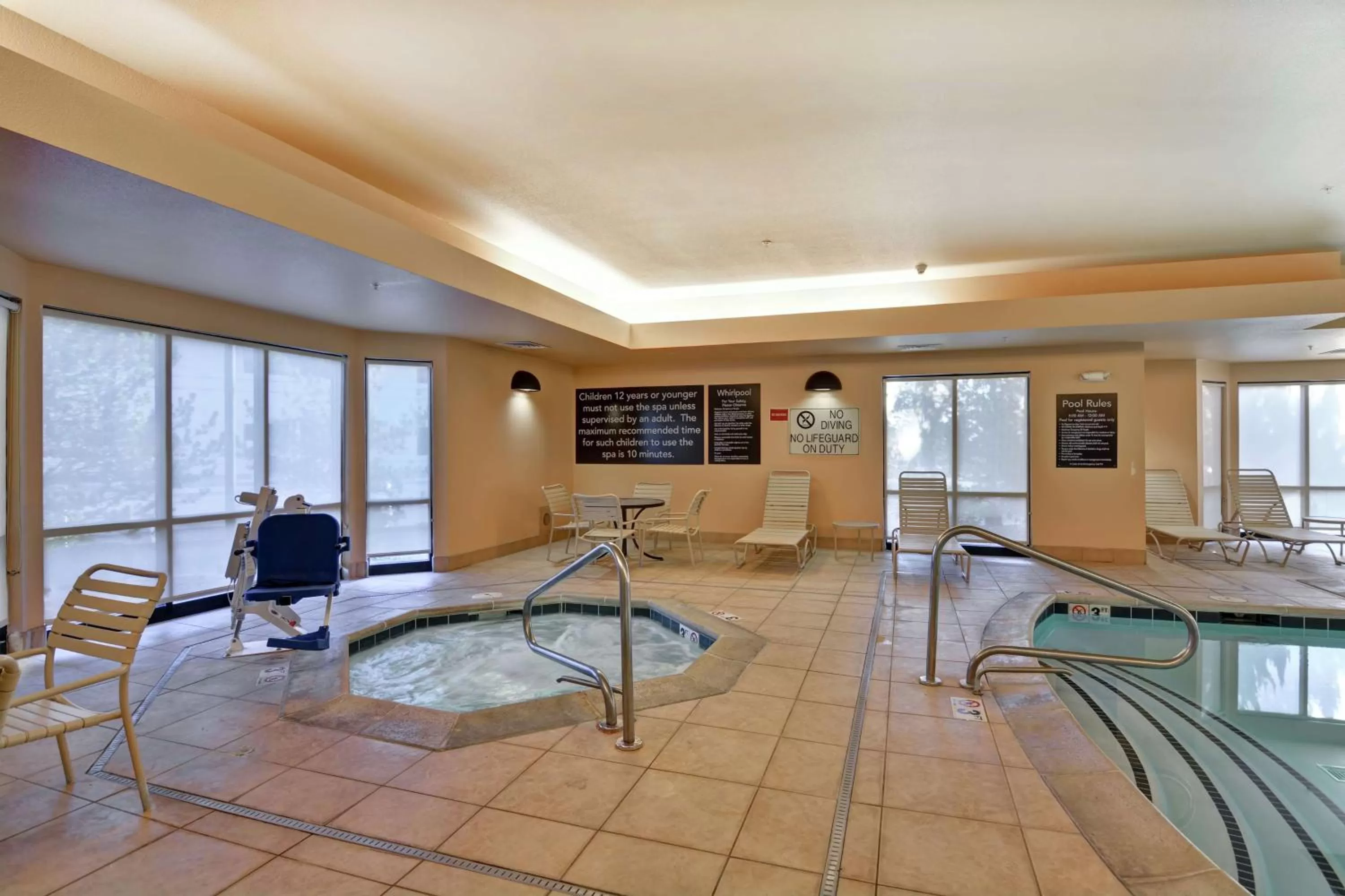 Hot Tub in Homewood Suites by Hilton Reno