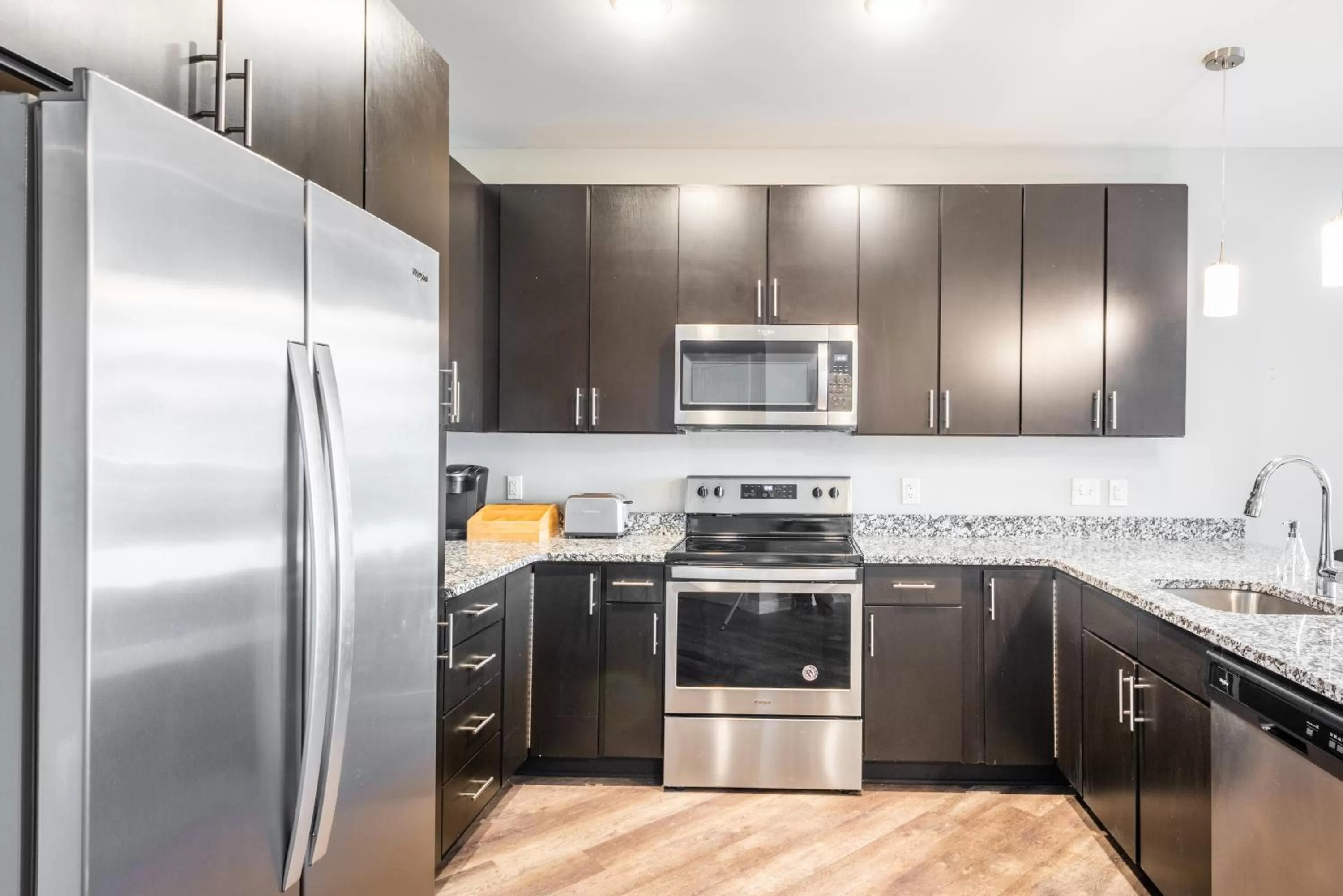 Kitchen/Kitchenette in Mint House Detroit - New Center