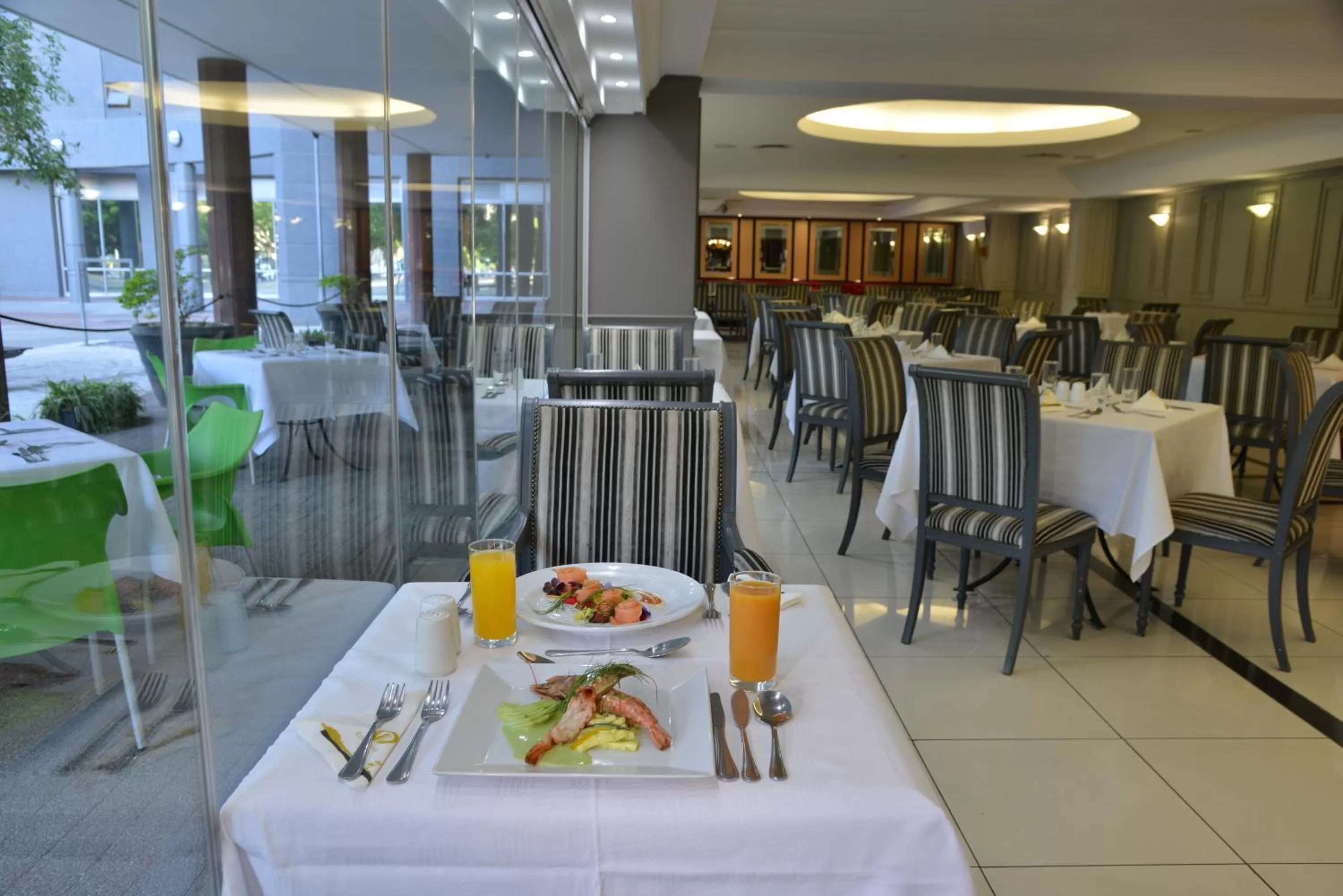 Meals in The Capetonian - Halal