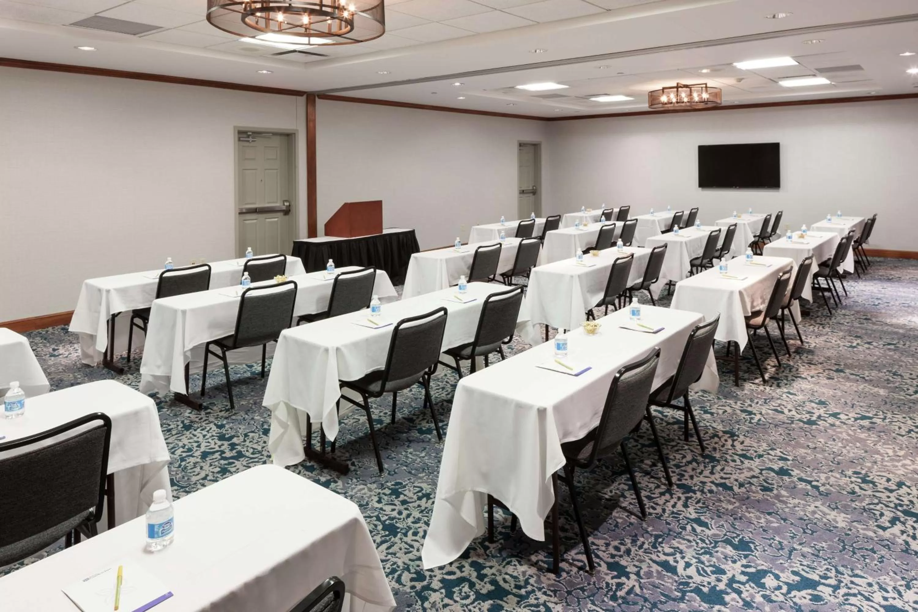 Meeting/conference room in Hilton Garden Inn Naperville/Warrenville