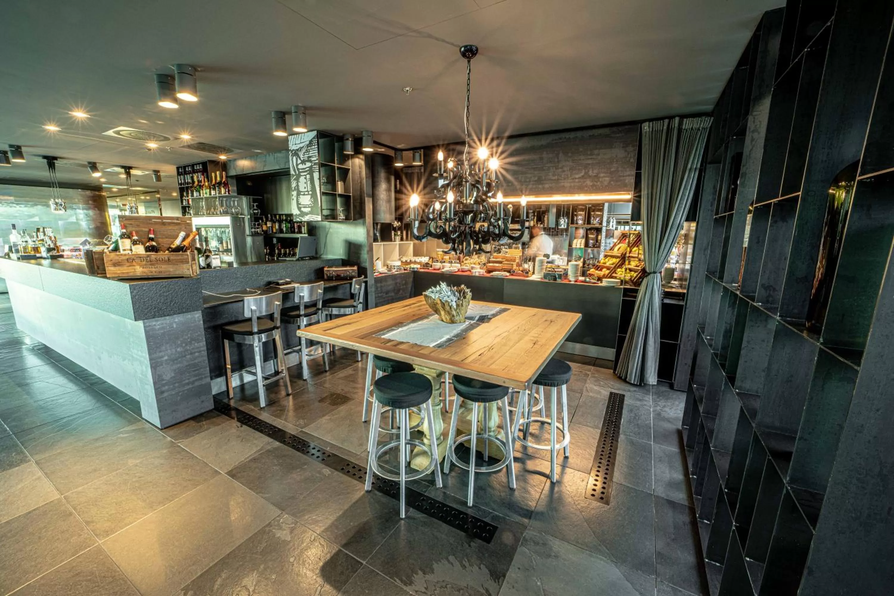 Restaurant/places to eat in Best Western Plus Net Tower Hotel Padova